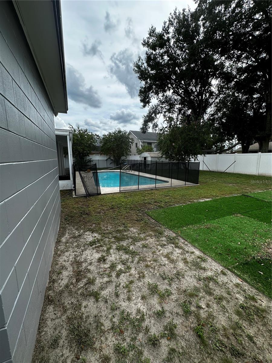 Image 42 of 44 For 11706 Oban Avenue
