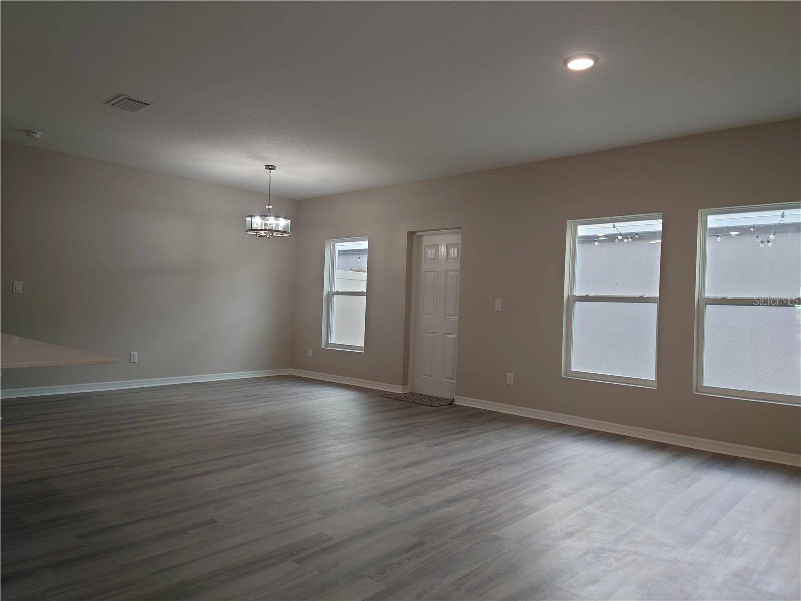 Image 25 of 28 For 13300 Wildgrass Trail