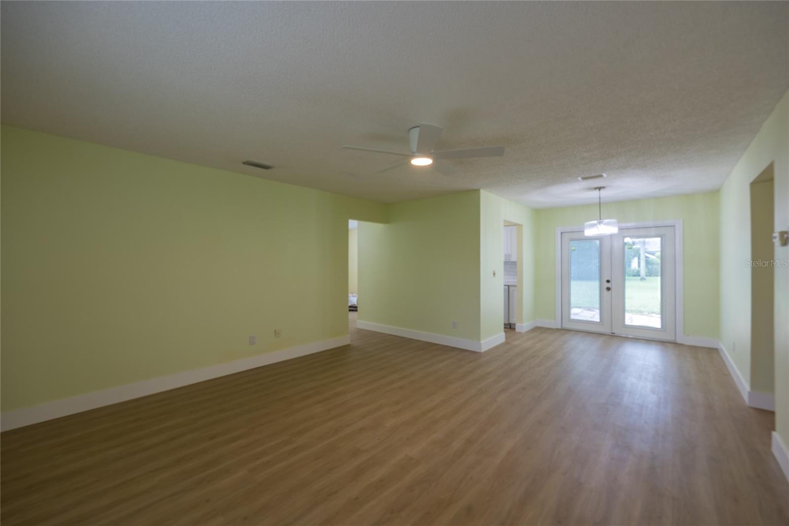 Image 6 of 23 For 119 Stafford Drive