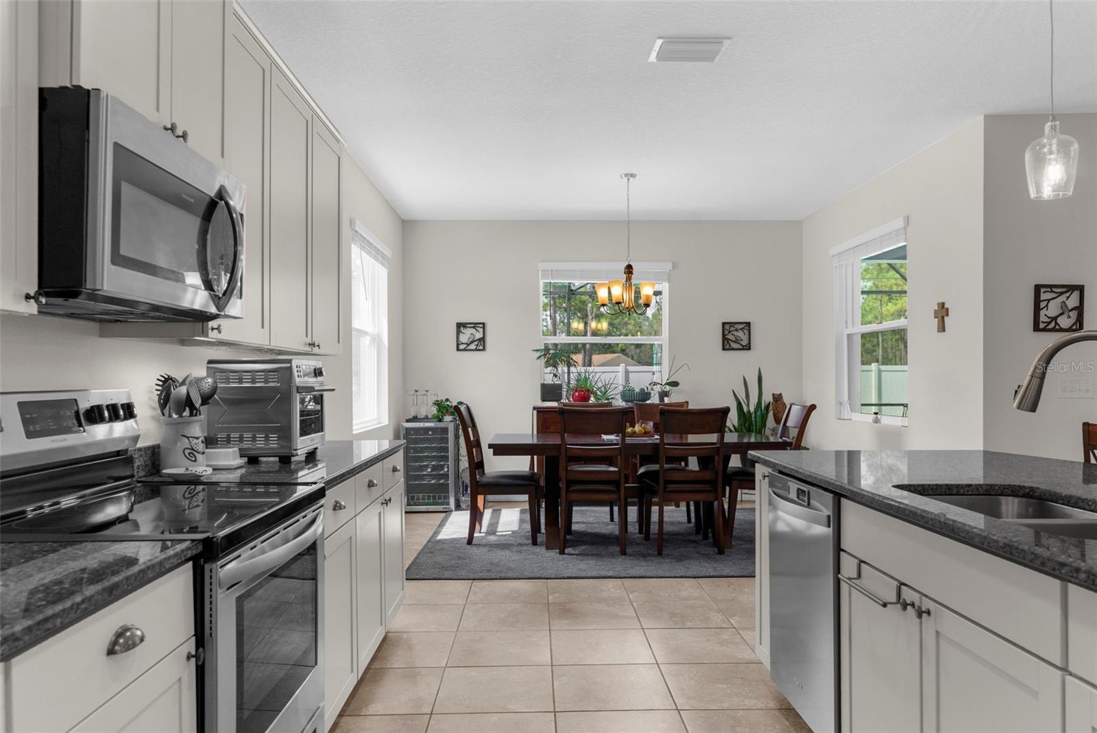 Image 10 of 47 For 13575 Blythewood Drive