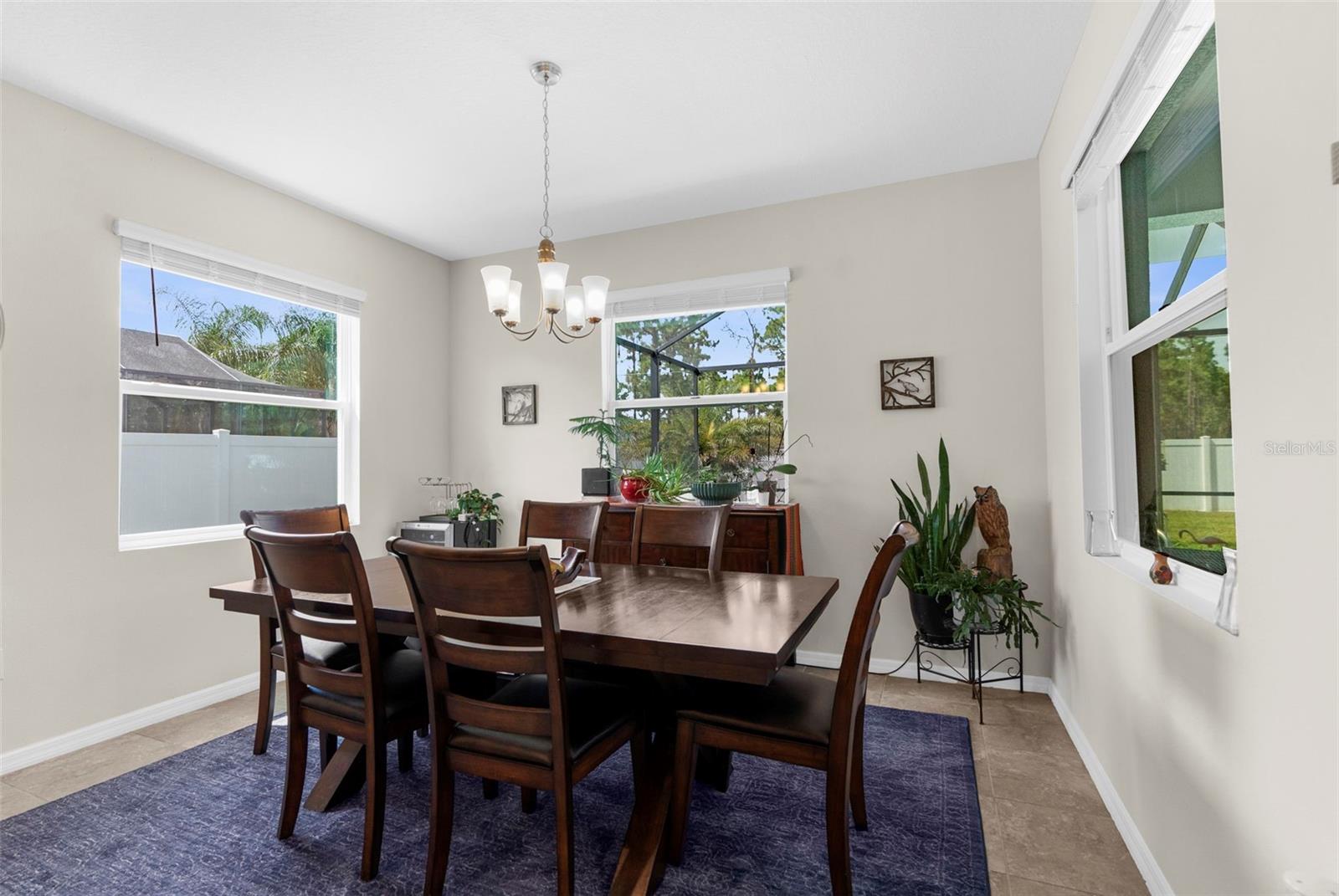 Image 11 of 47 For 13575 Blythewood Drive