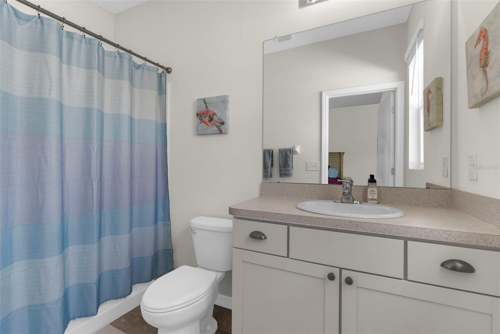 Image 19 of 47 For 13575 Blythewood Drive