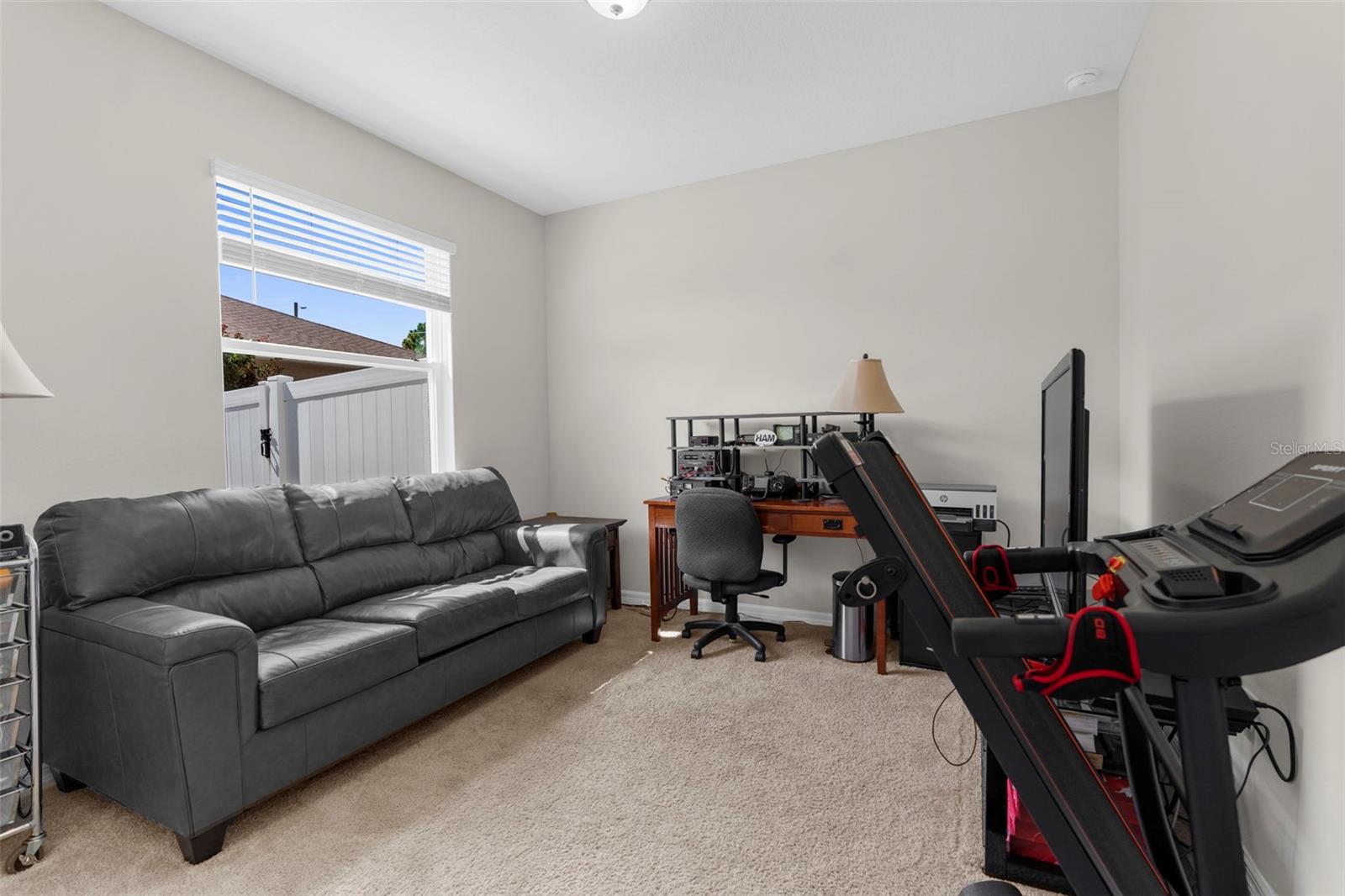 Image 23 of 47 For 13575 Blythewood Drive