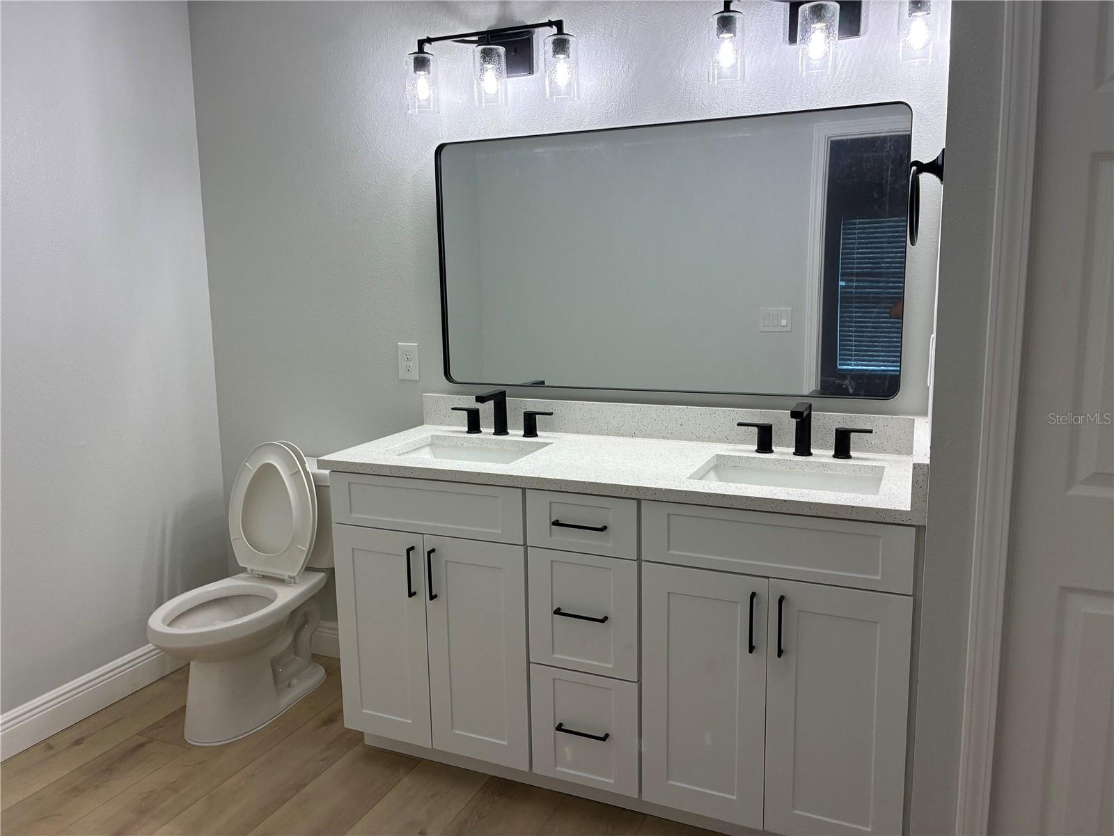 Listing photo id 9 for Address Not Provided