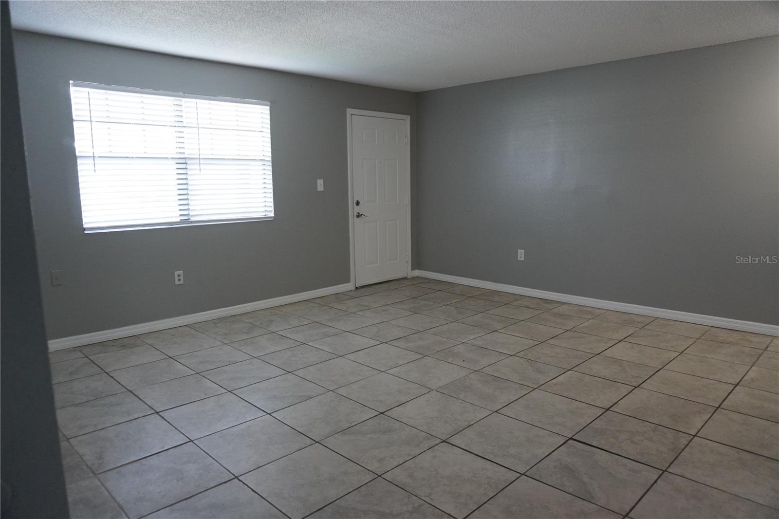 Image 18 of 20 For 12401 Oak Cedar Place 201