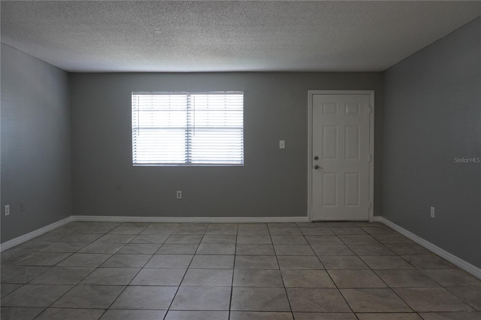Image 4 of 20 For 12401 Oak Cedar Place 201