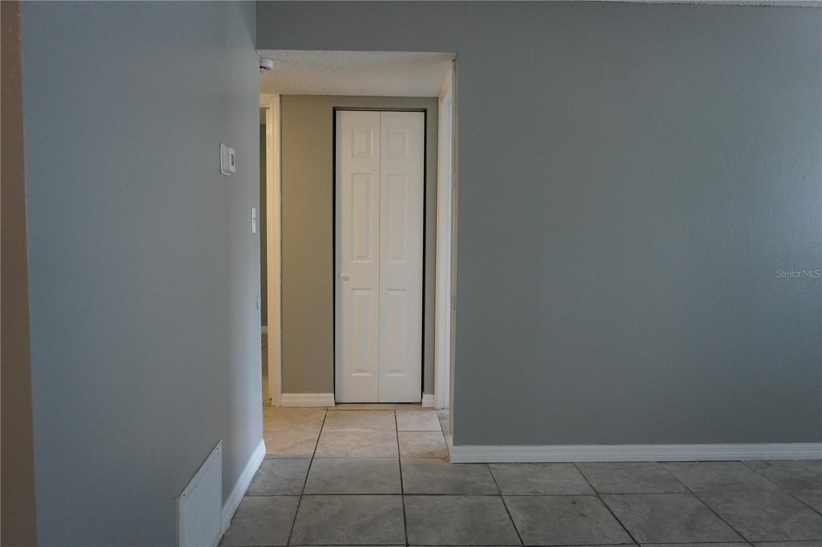 Image 9 of 20 For 12401 Oak Cedar Place 201
