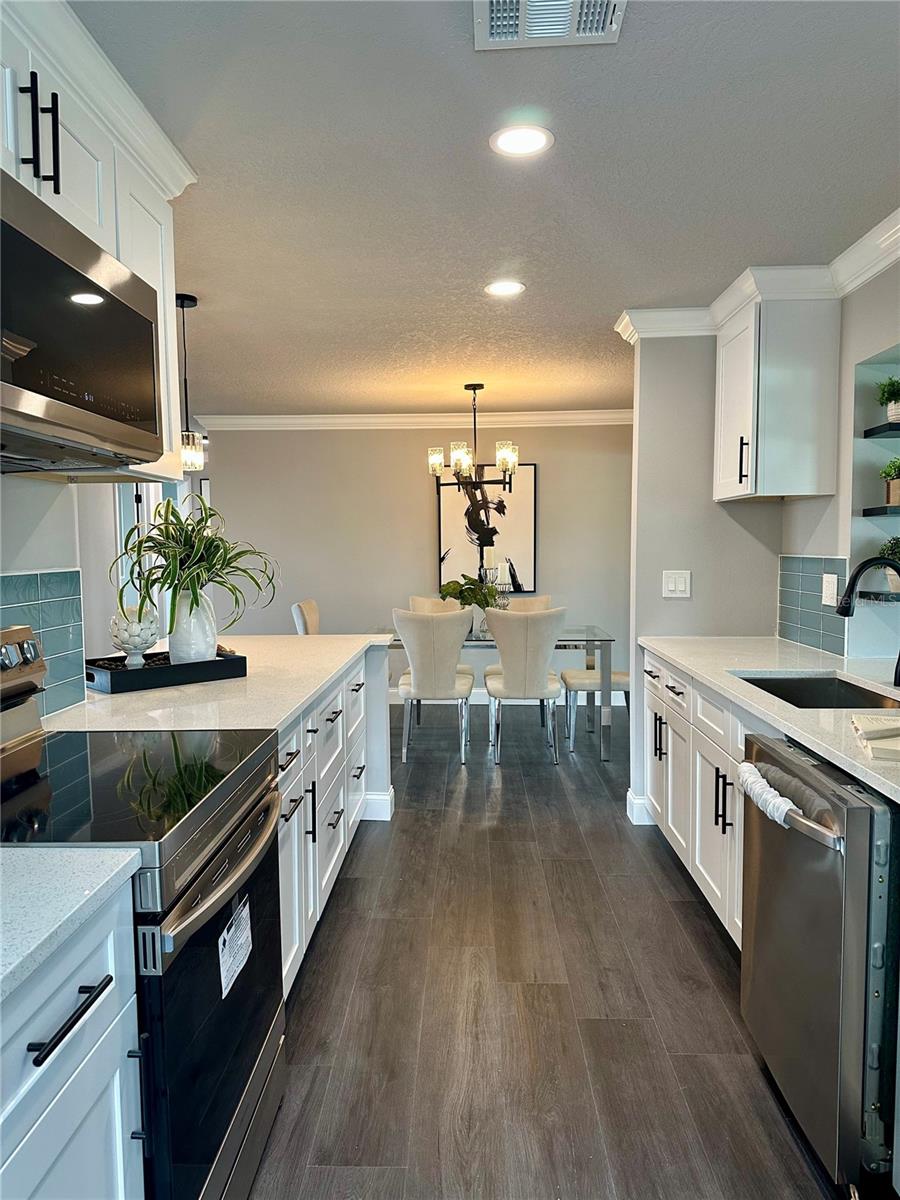 Image 6 of 28 For 4166 96th Terrace N 4166