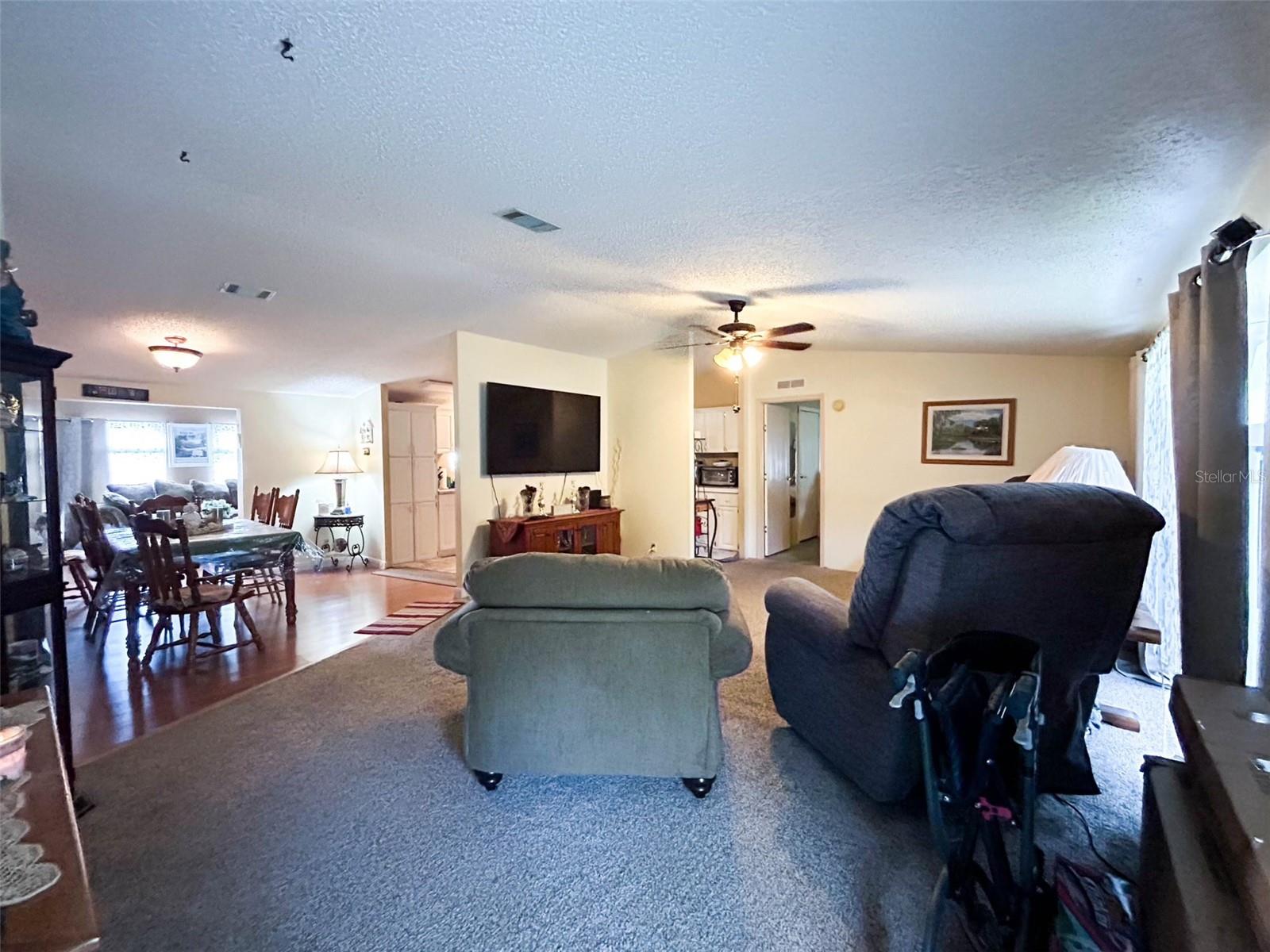 Image 5 of 19 For 10423 Goshawk Drive