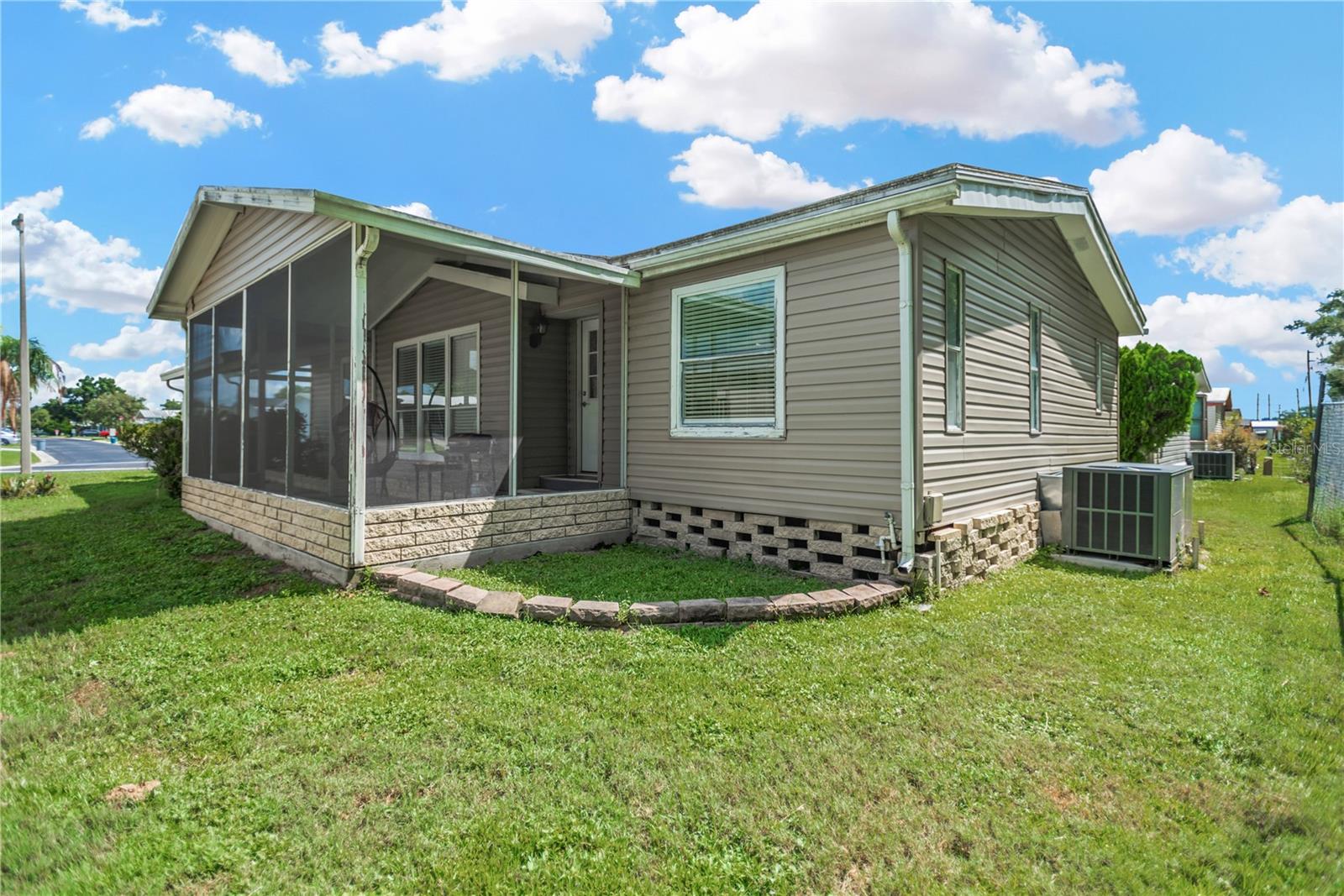 Image 6 of 31 For 34310 Lodge Drive