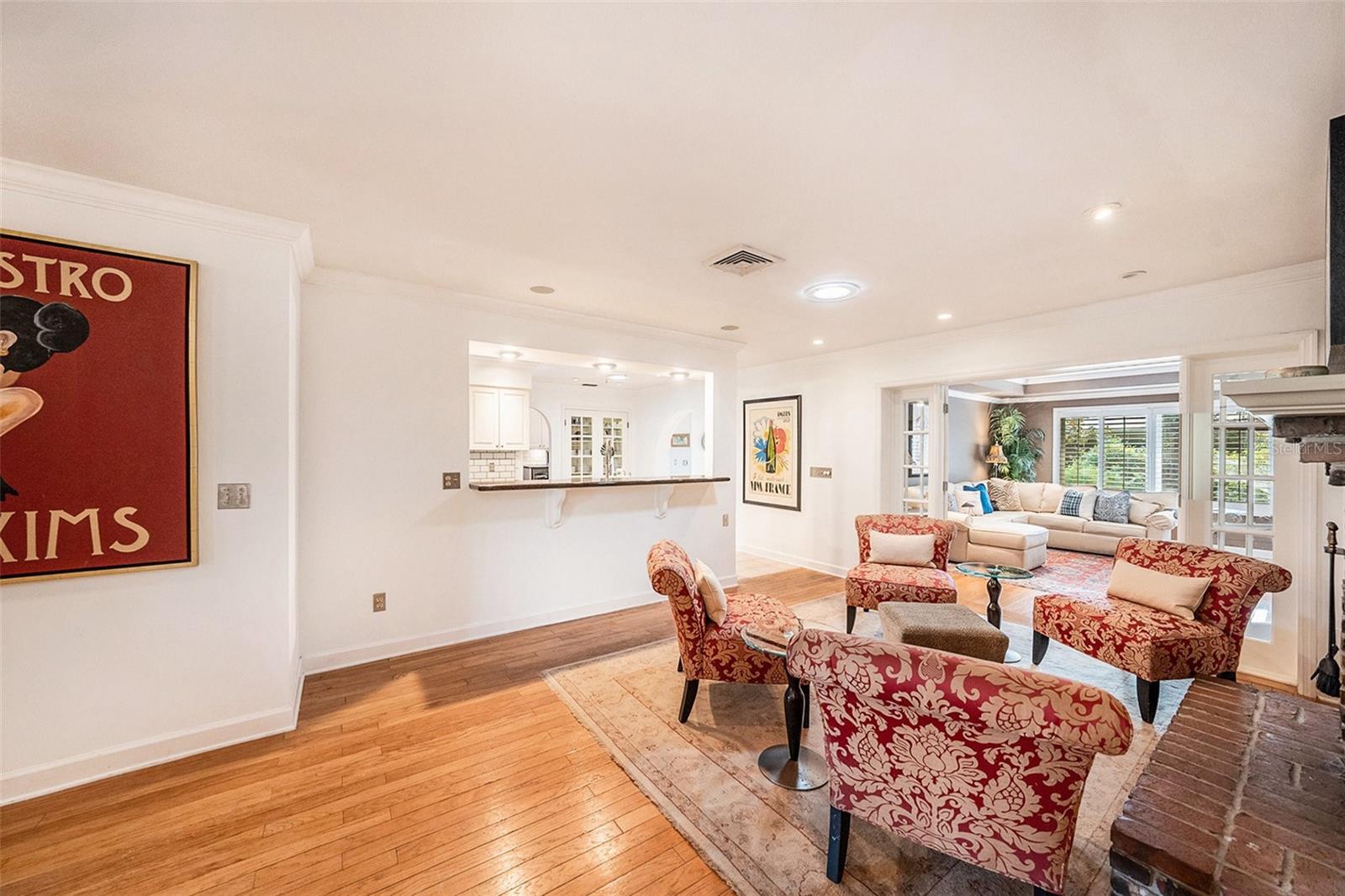 Image 12 of 45 For 10415 Butia Place