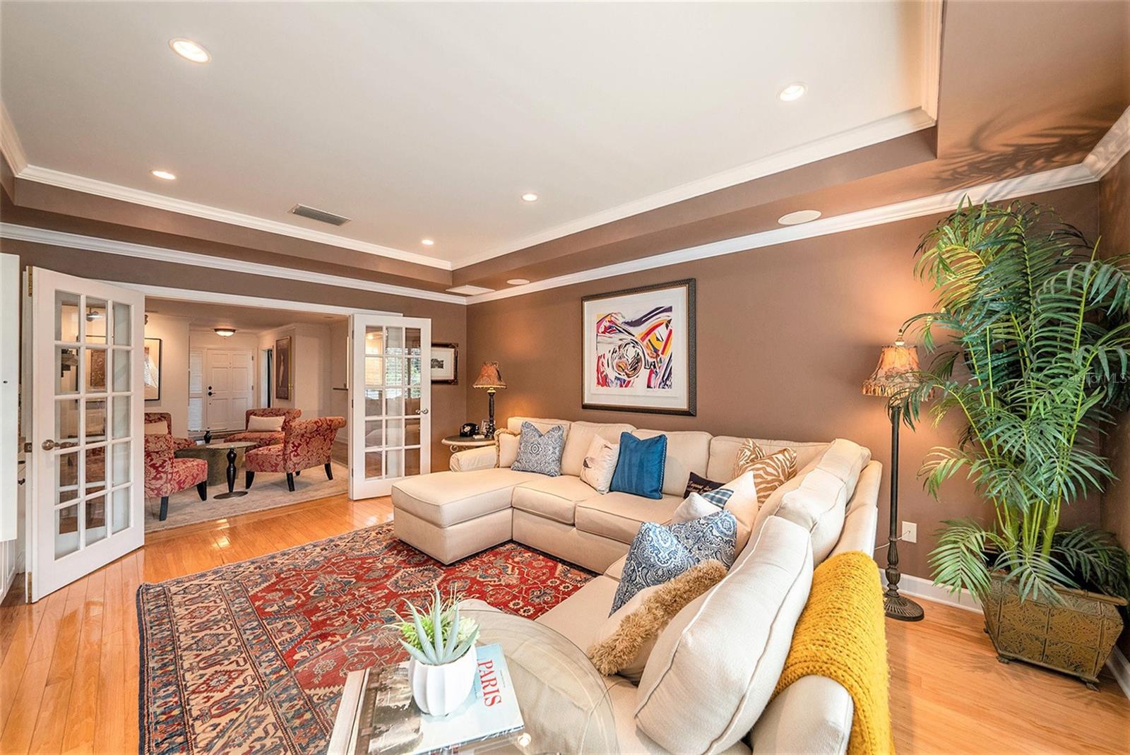 Image 18 of 45 For 10415 Butia Place