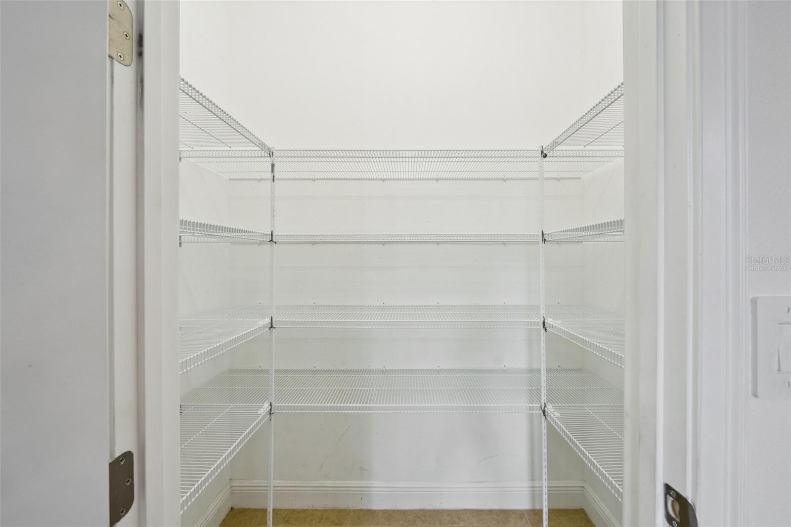 Image 16 of 35 For 1214 Florablu Drive
