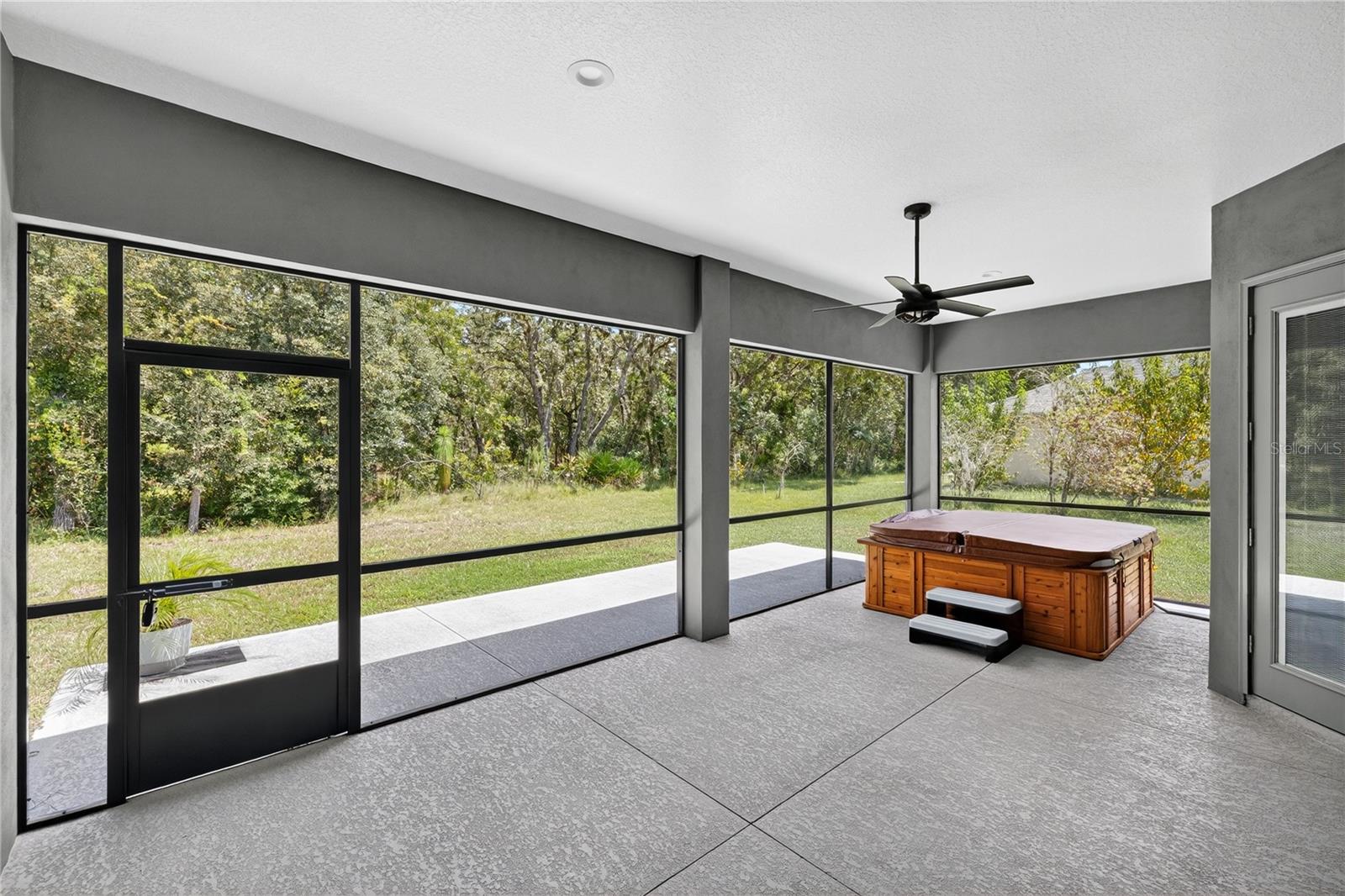 Image 17 of 37 For 17 Plumbago Court
