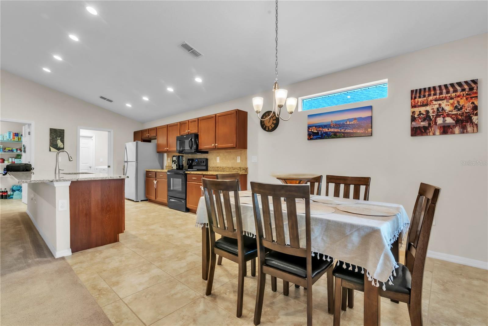 Image 14 of 33 For 3703 Peregrine Way