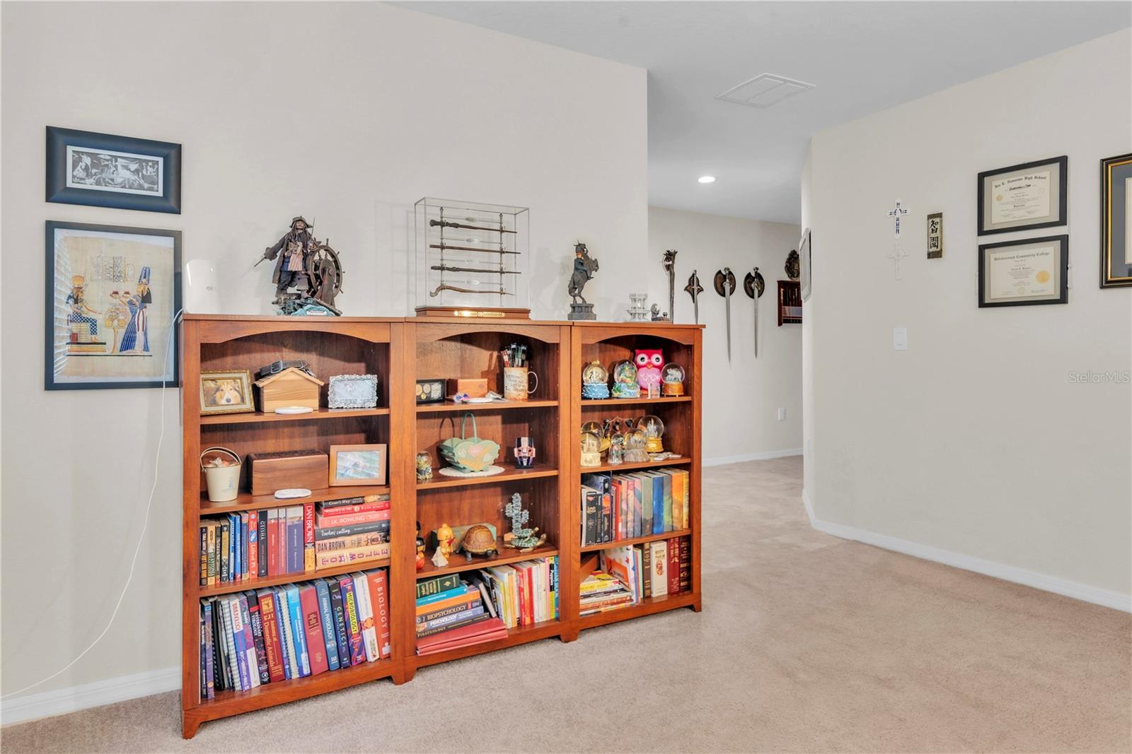 Image 22 of 33 For 3703 Peregrine Way