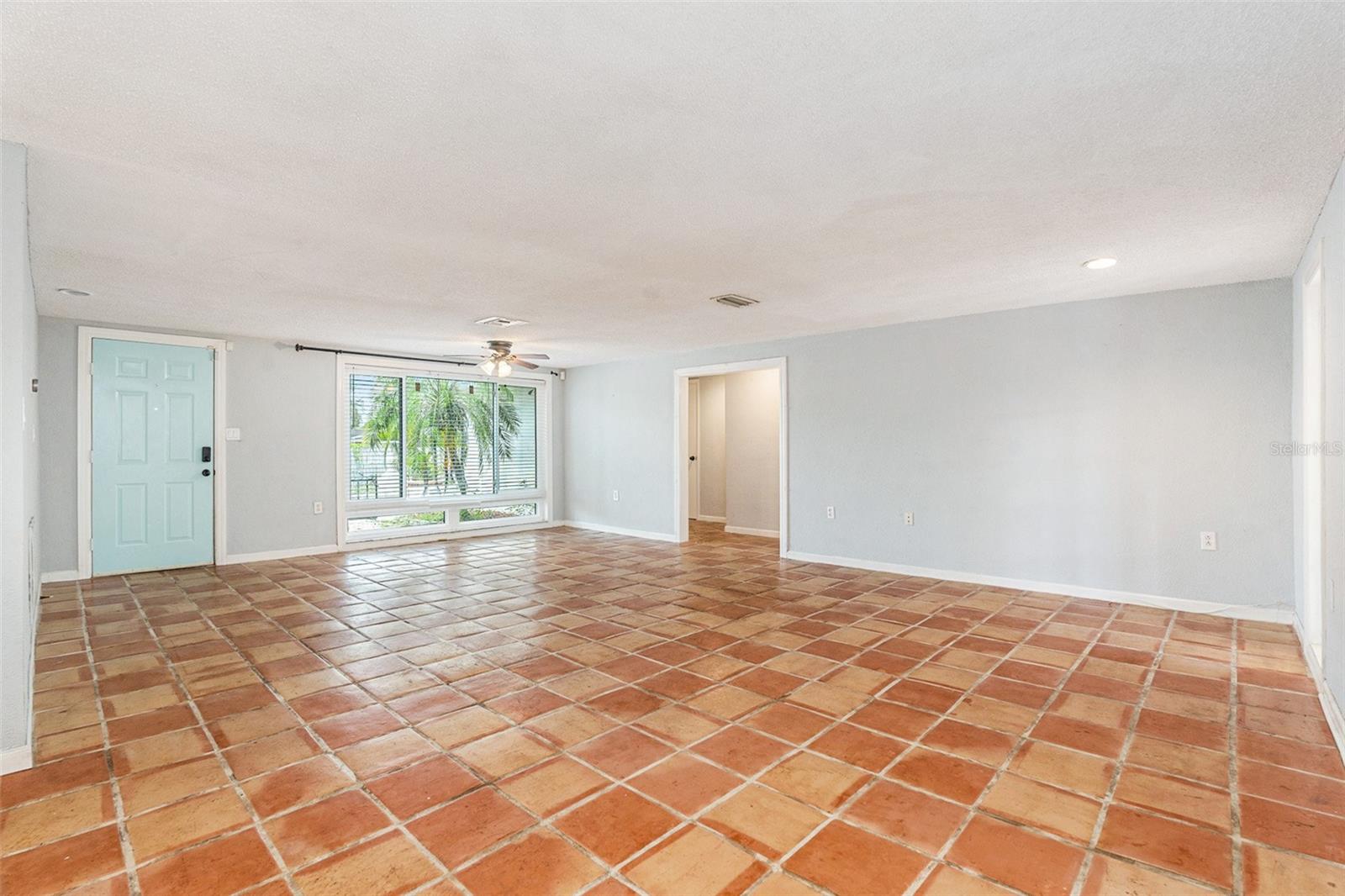 Listing photo id 9 for 9830 Mark Twain Lane