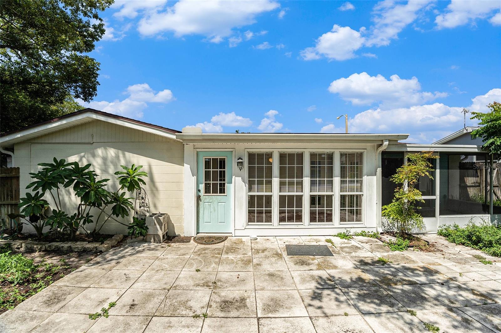 Listing photo id 20 for 9830 Mark Twain Lane