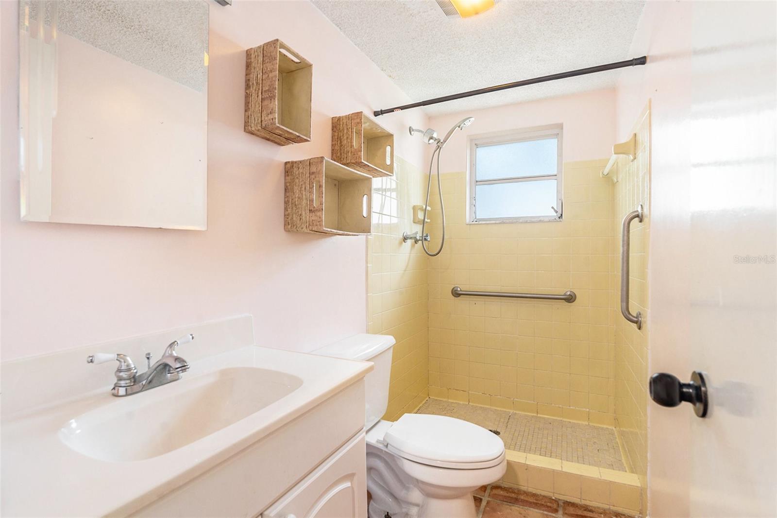 Listing photo id 23 for 9830 Mark Twain Lane