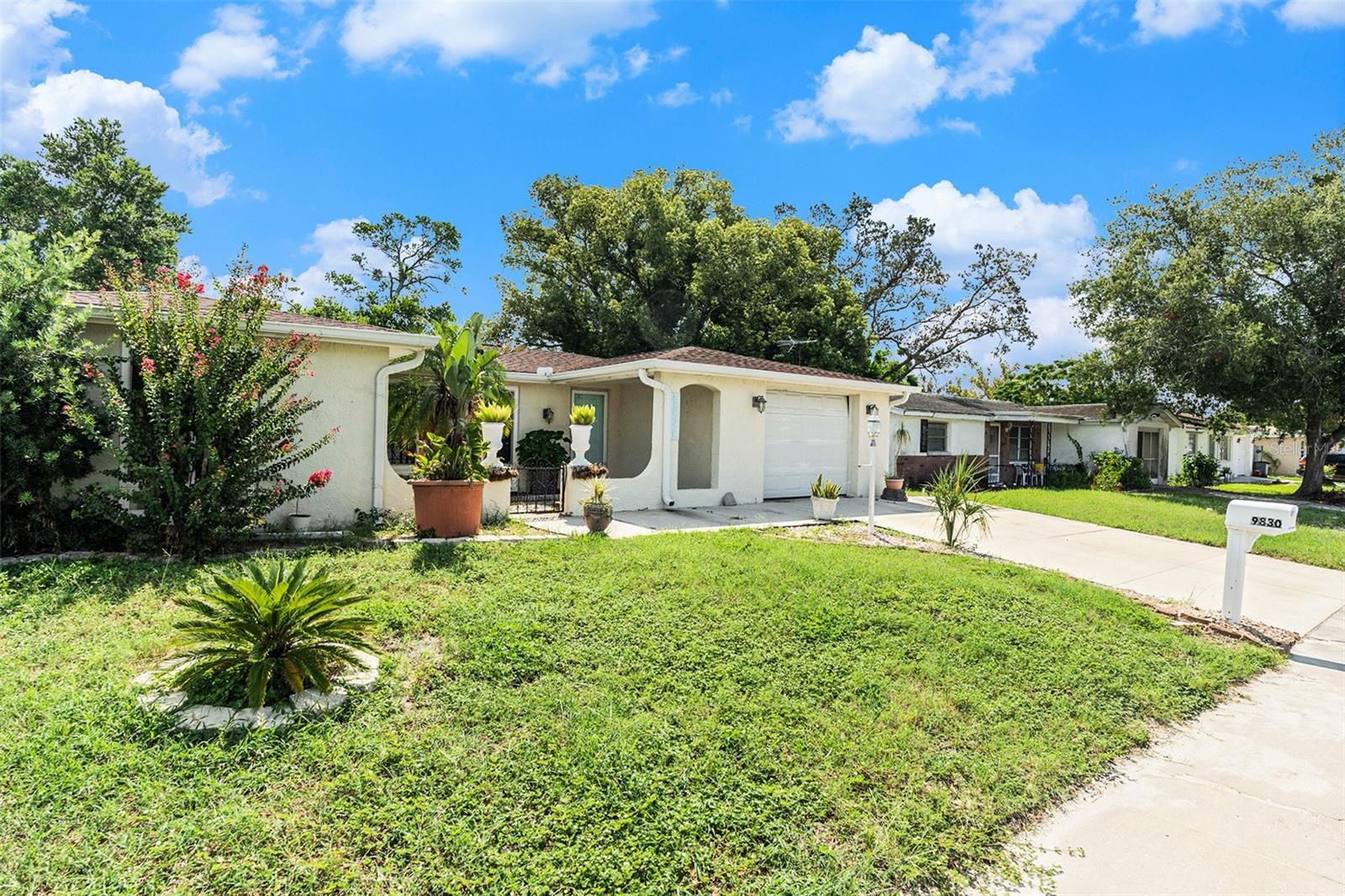 Listing photo id 3 for 9830 Mark Twain Lane