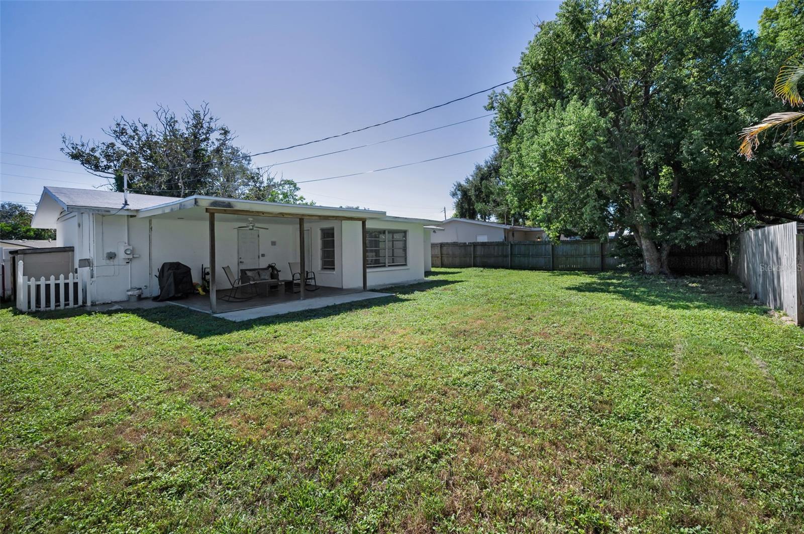 Image 33 of 43 For 1866 Murray Avenue