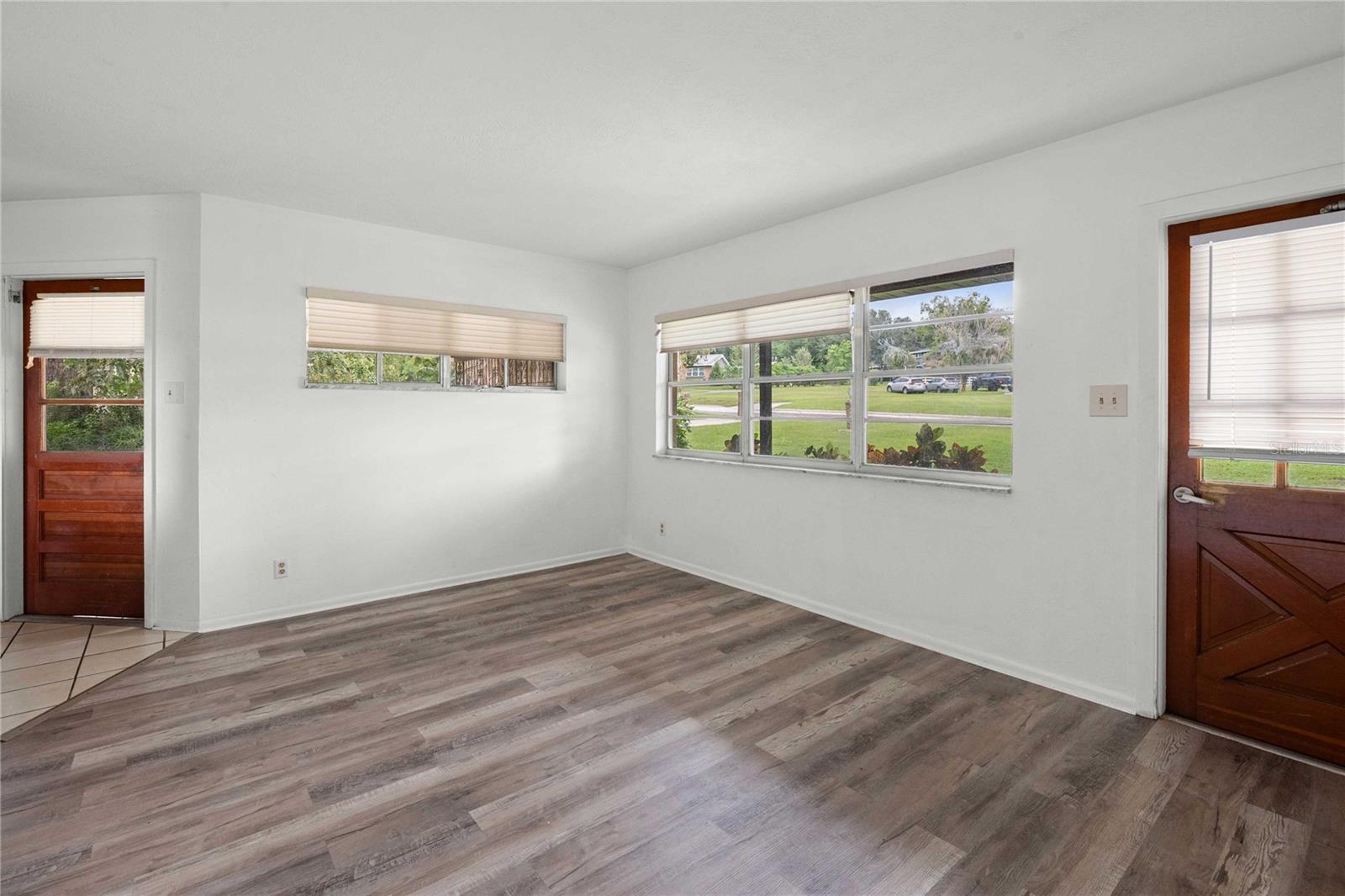 Image 15 of 43 For 13351 10th Street