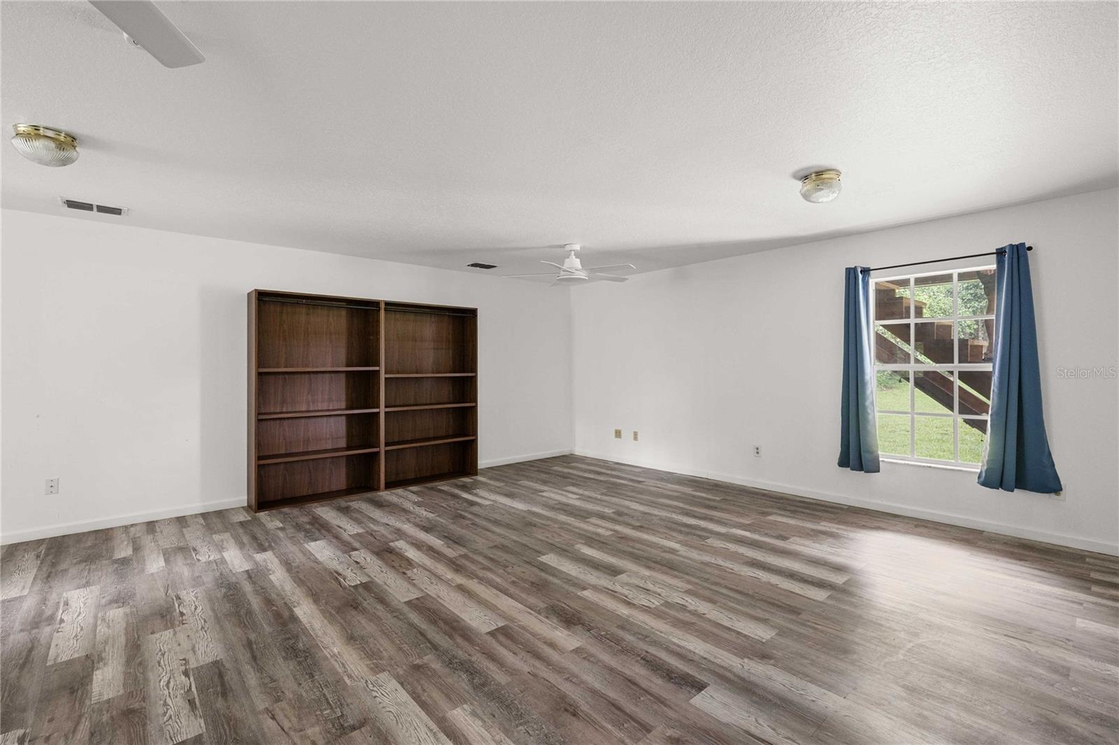 Image 35 of 43 For 13351 10th Street