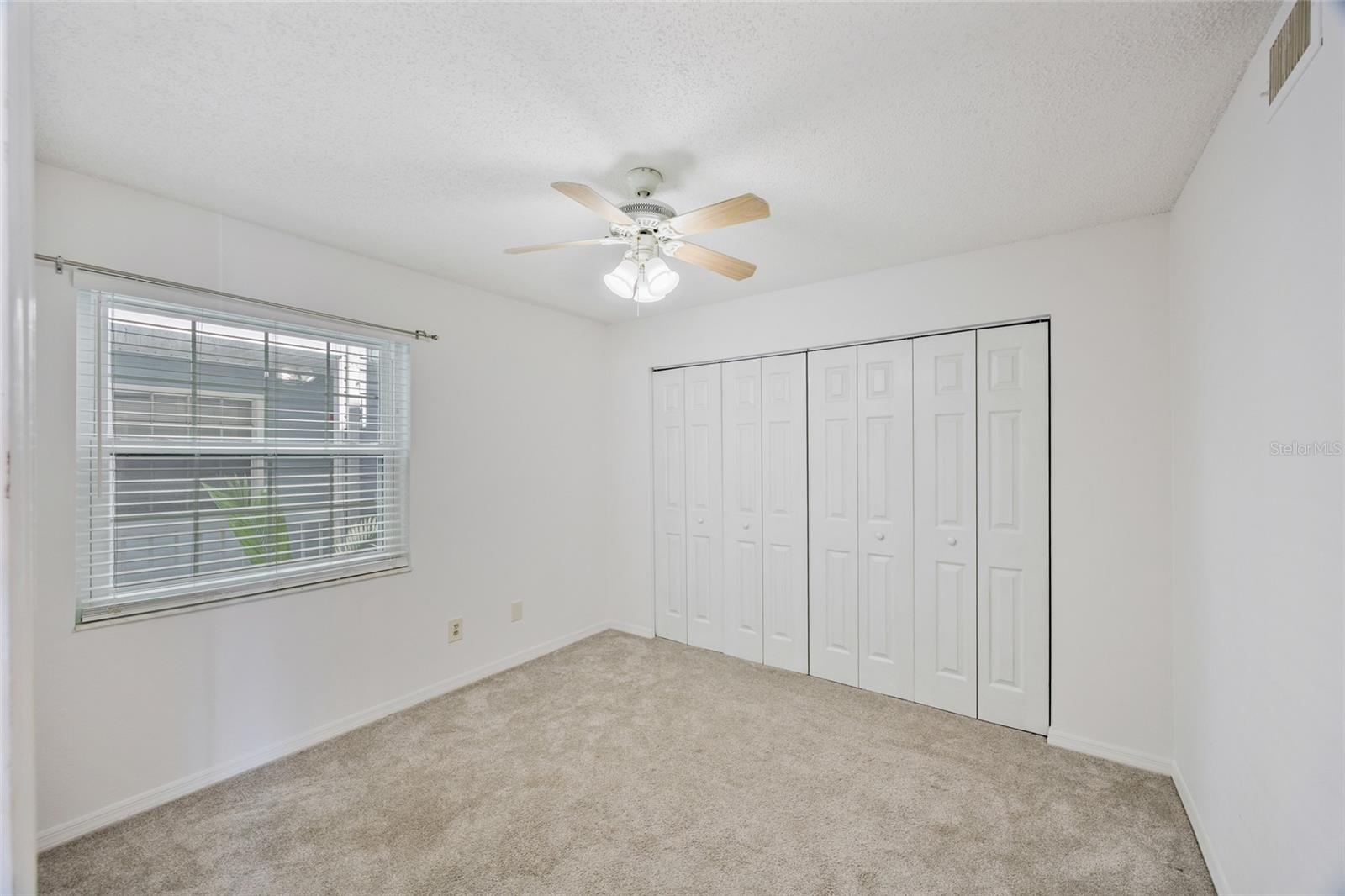 Image 10 of 30 For 6810 Stones Throw Circle N 13209