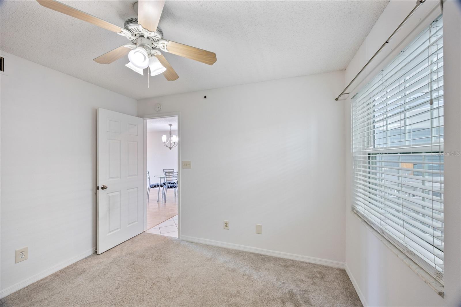 Image 11 of 30 For 6810 Stones Throw Circle N 13209