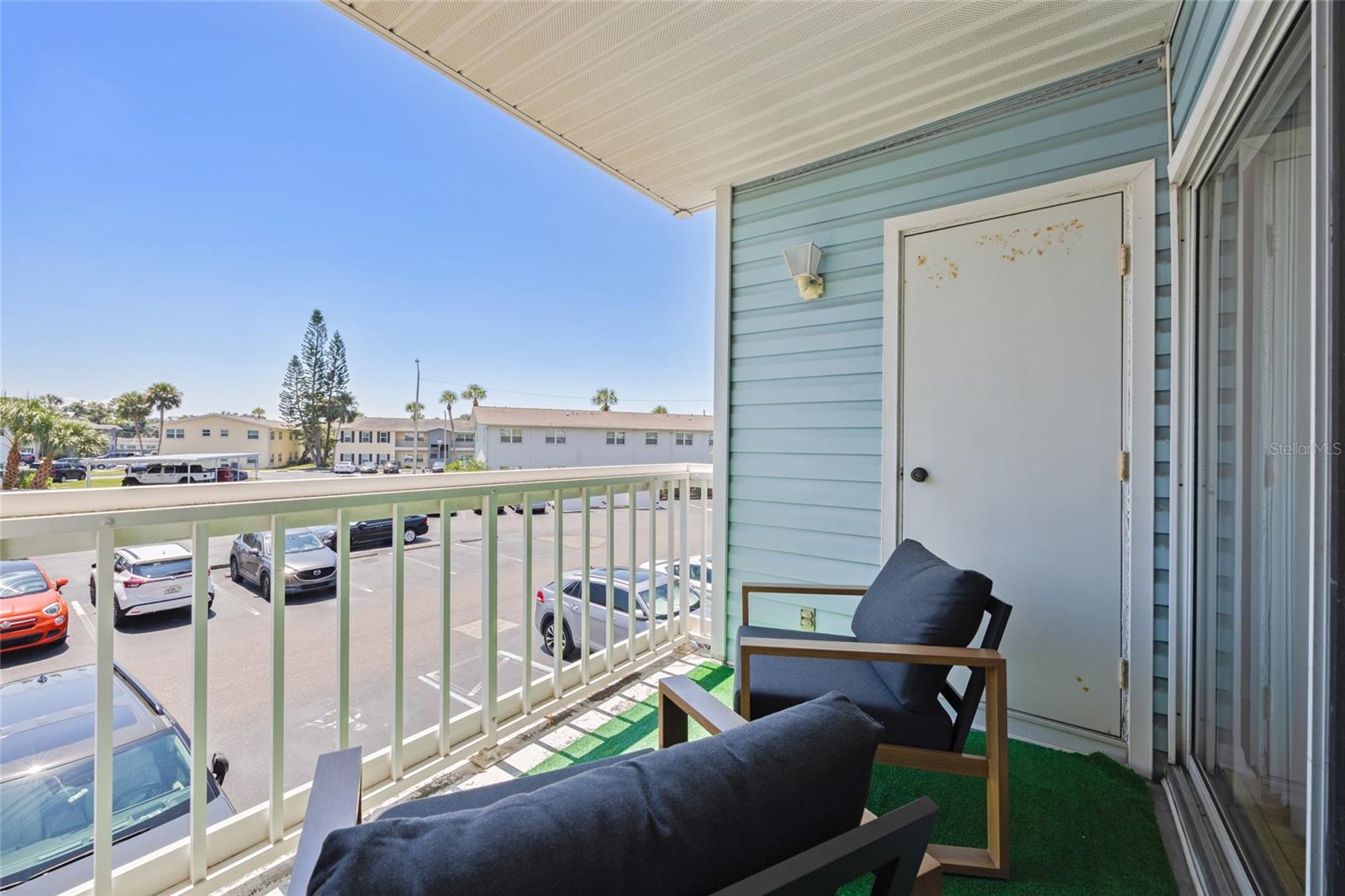 Image 13 of 30 For 6810 Stones Throw Circle N 13209