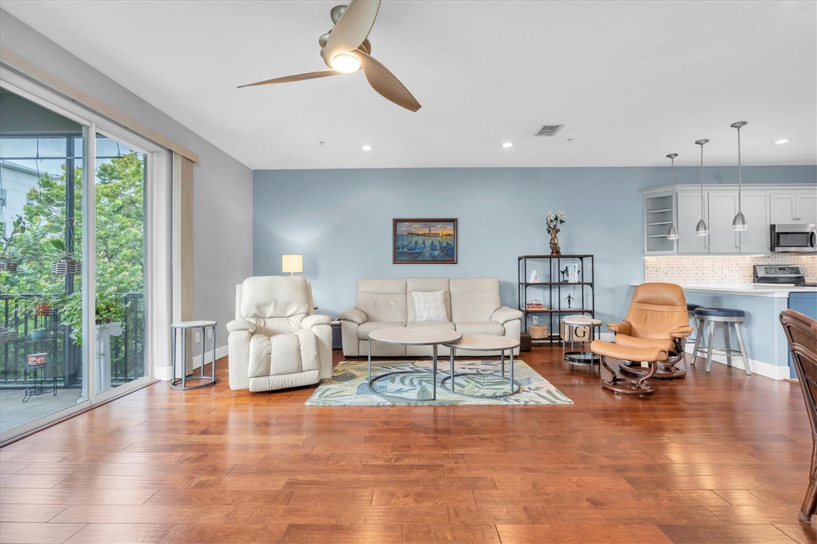 Image 14 of 41 For 10110 Bayou Grande Avenue
