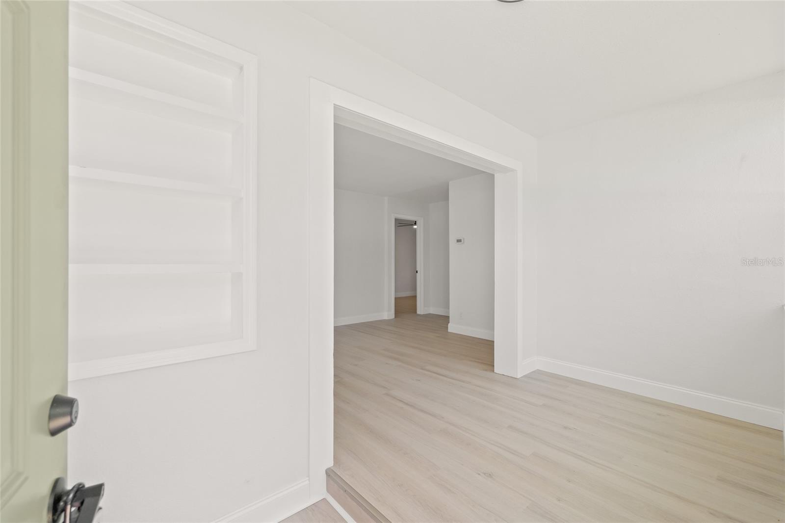 Image 2 of 35 For 1517 Scranton Avenue