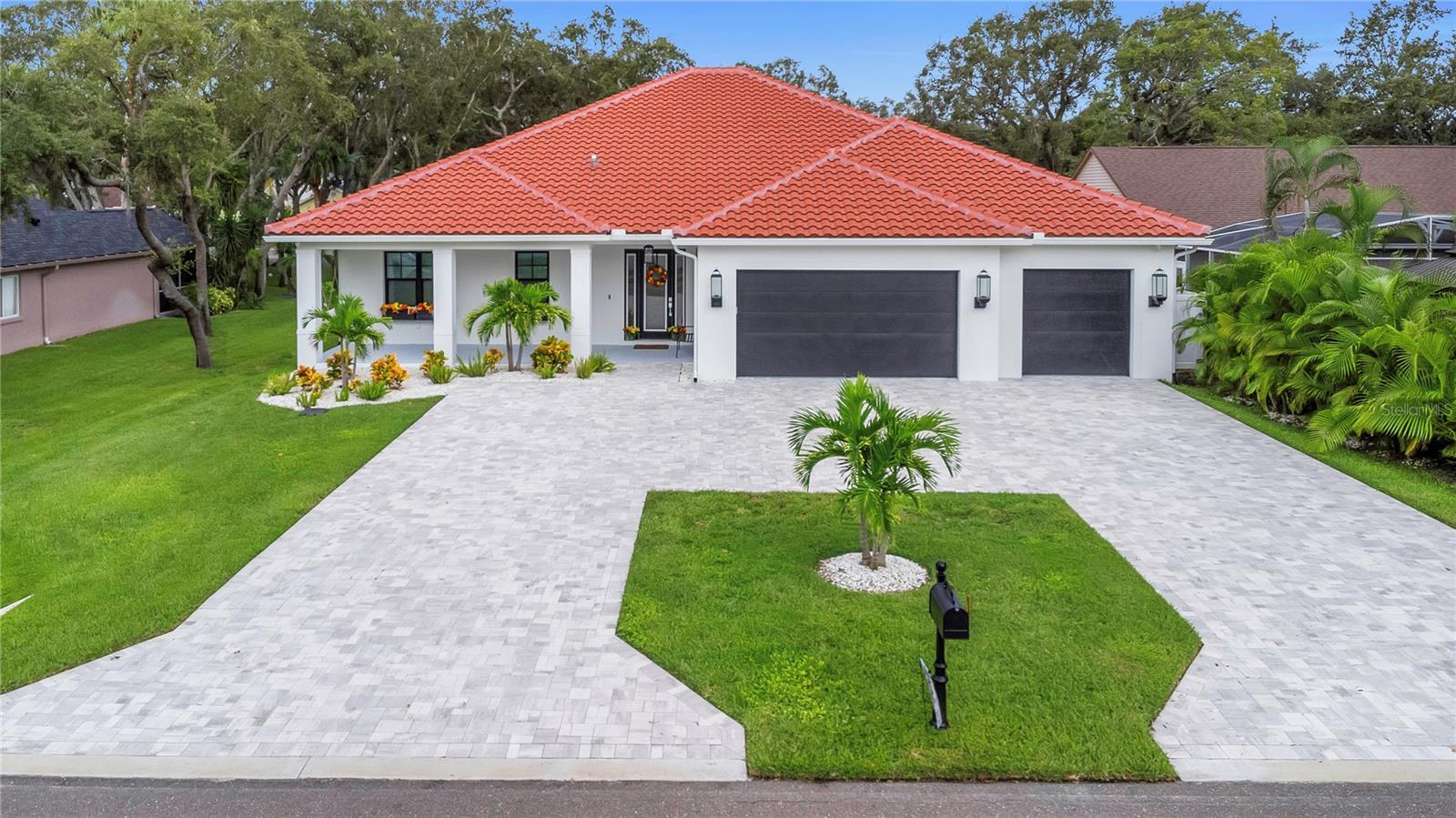 Details for 1125 W Curlew Pl, TARPON SPRINGS, FL 34689