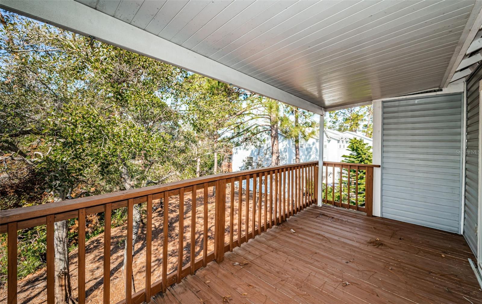 Image 22 of 37 For 514 Ryans Woods Lane
