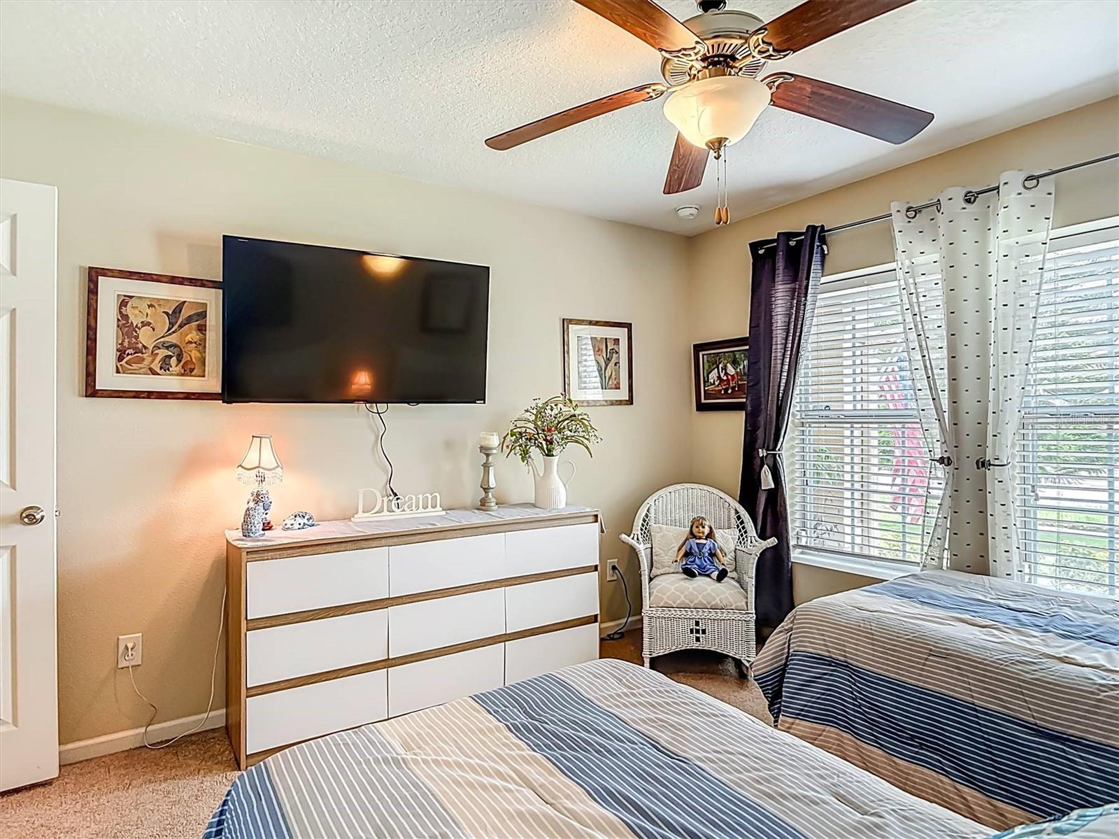 Image 24 of 54 For 3454 Velona Avenue