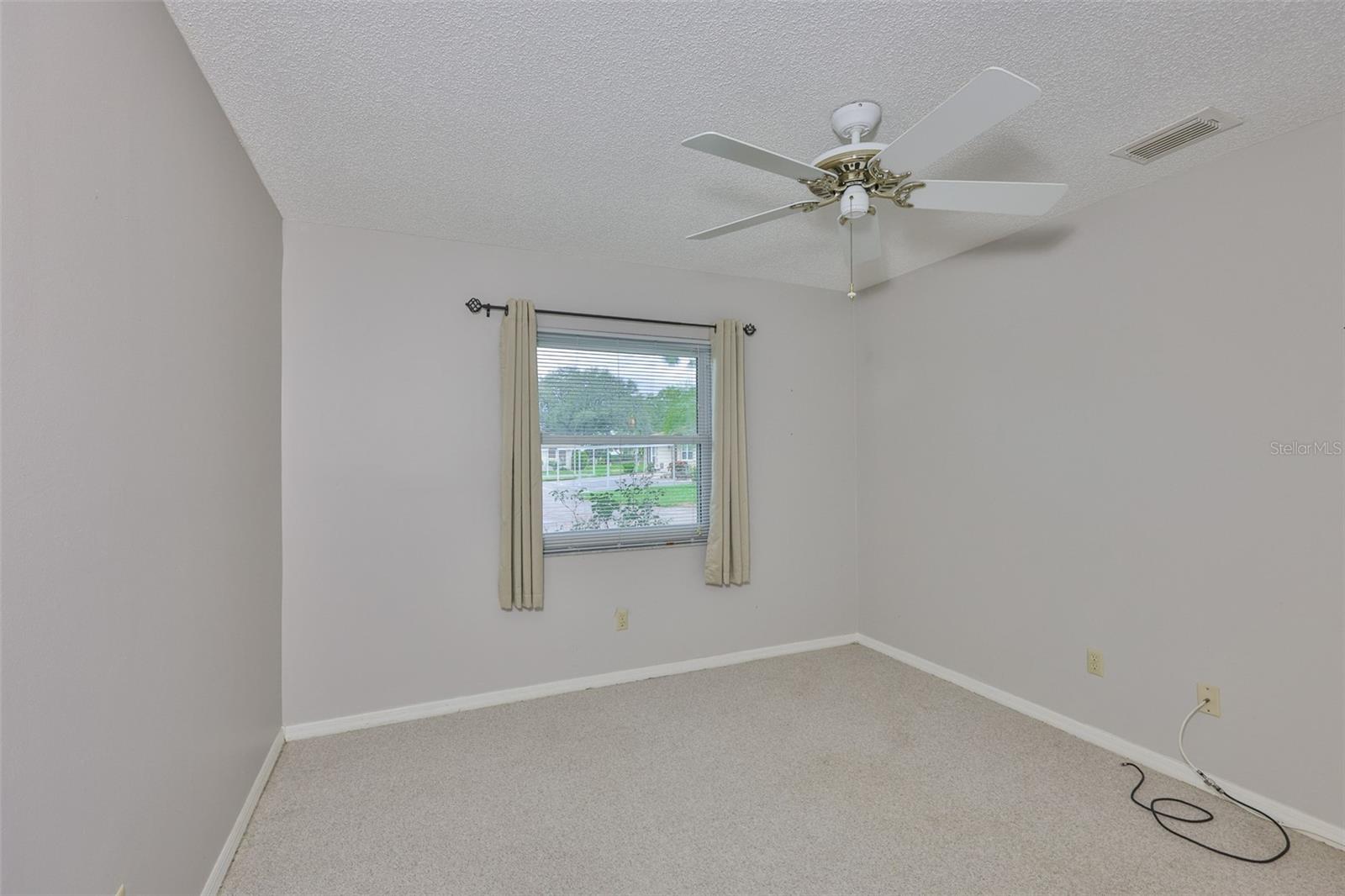 Image 19 of 36 For 2206 Horsham Place