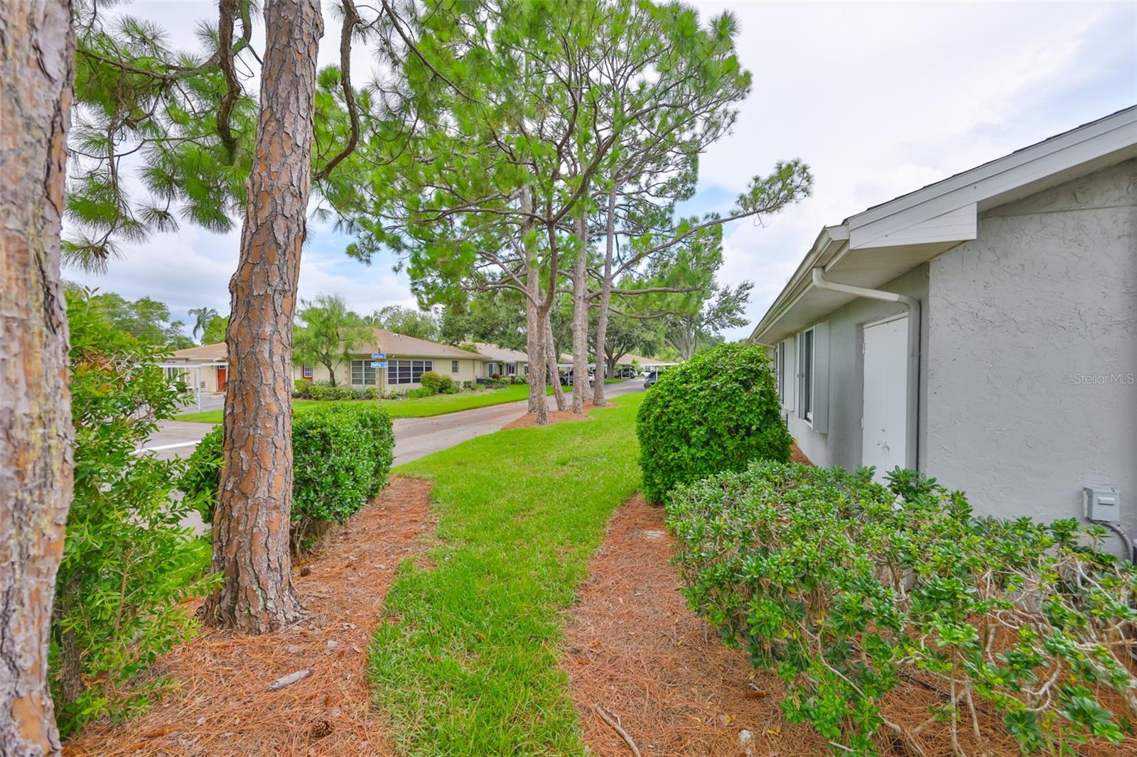 Image 30 of 36 For 2206 Horsham Place