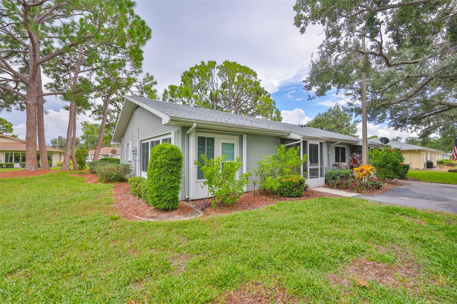 Image 4 of 36 For 2206 Horsham Place