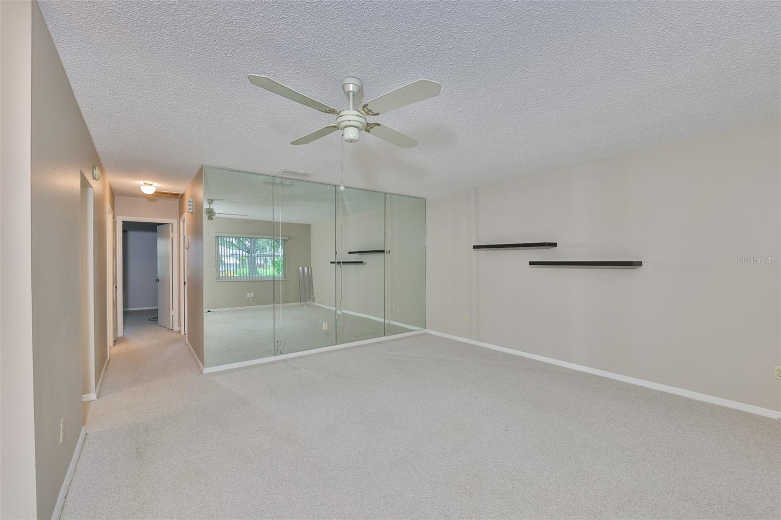 Image 5 of 36 For 2206 Horsham Place