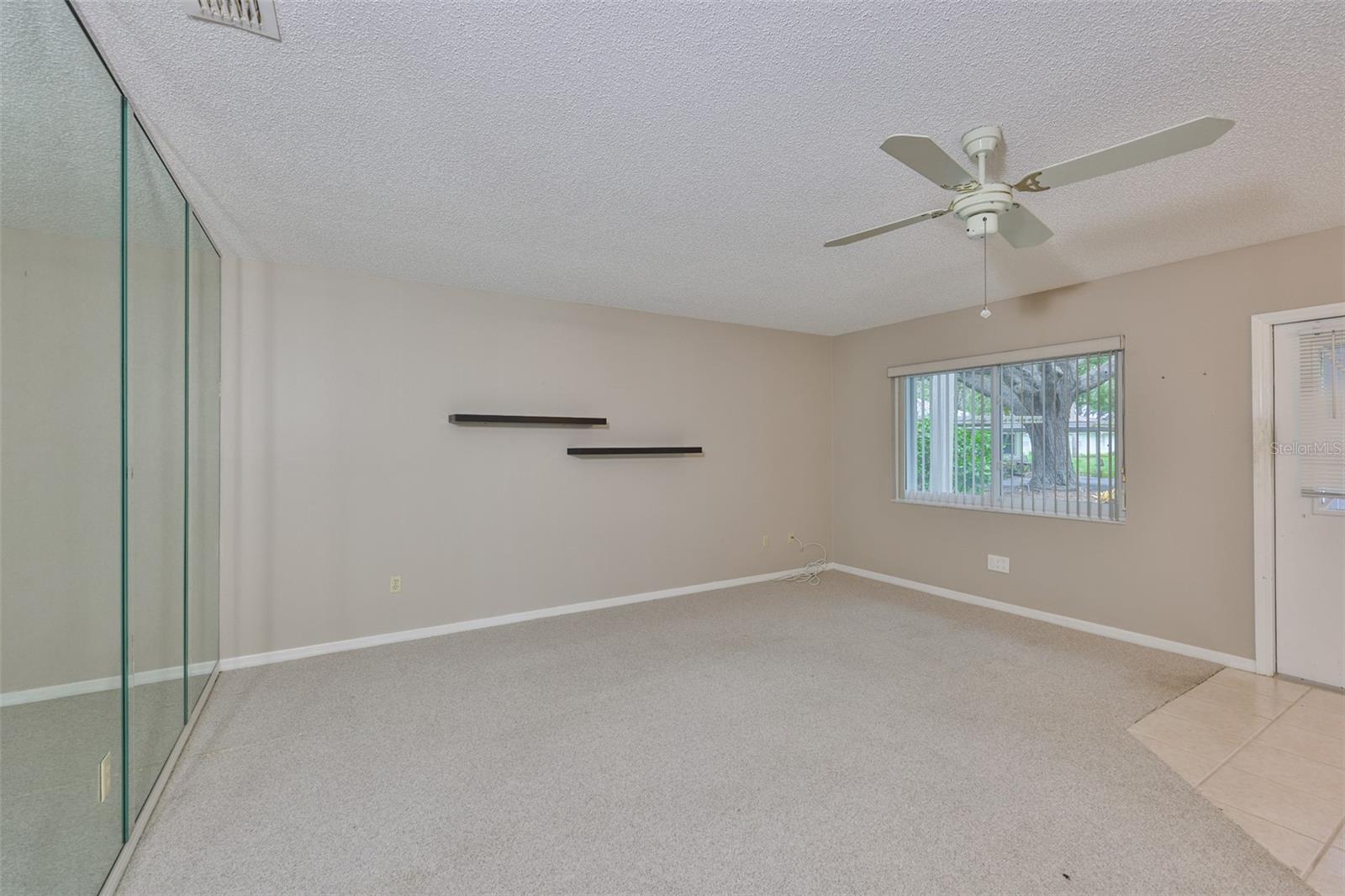 Image 7 of 36 For 2206 Horsham Place