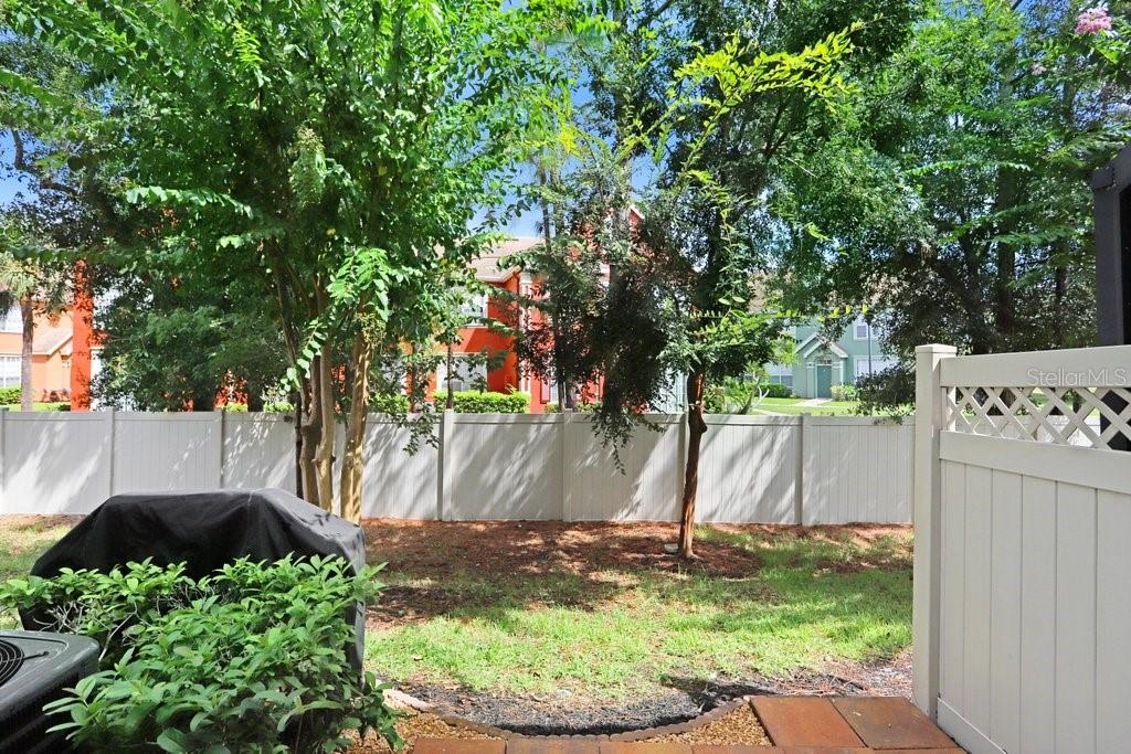Image 22 of 32 For 11722 Crowned Sparrow Lane