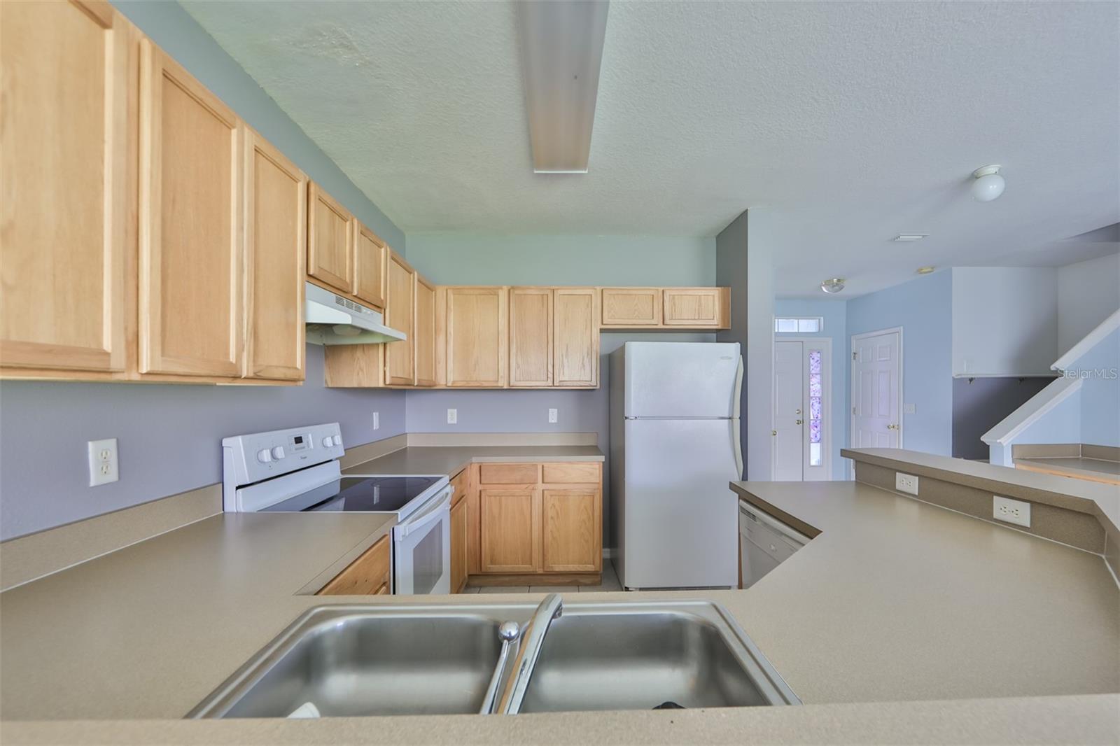 Image 10 of 35 For 9815 Carlsdale Drive