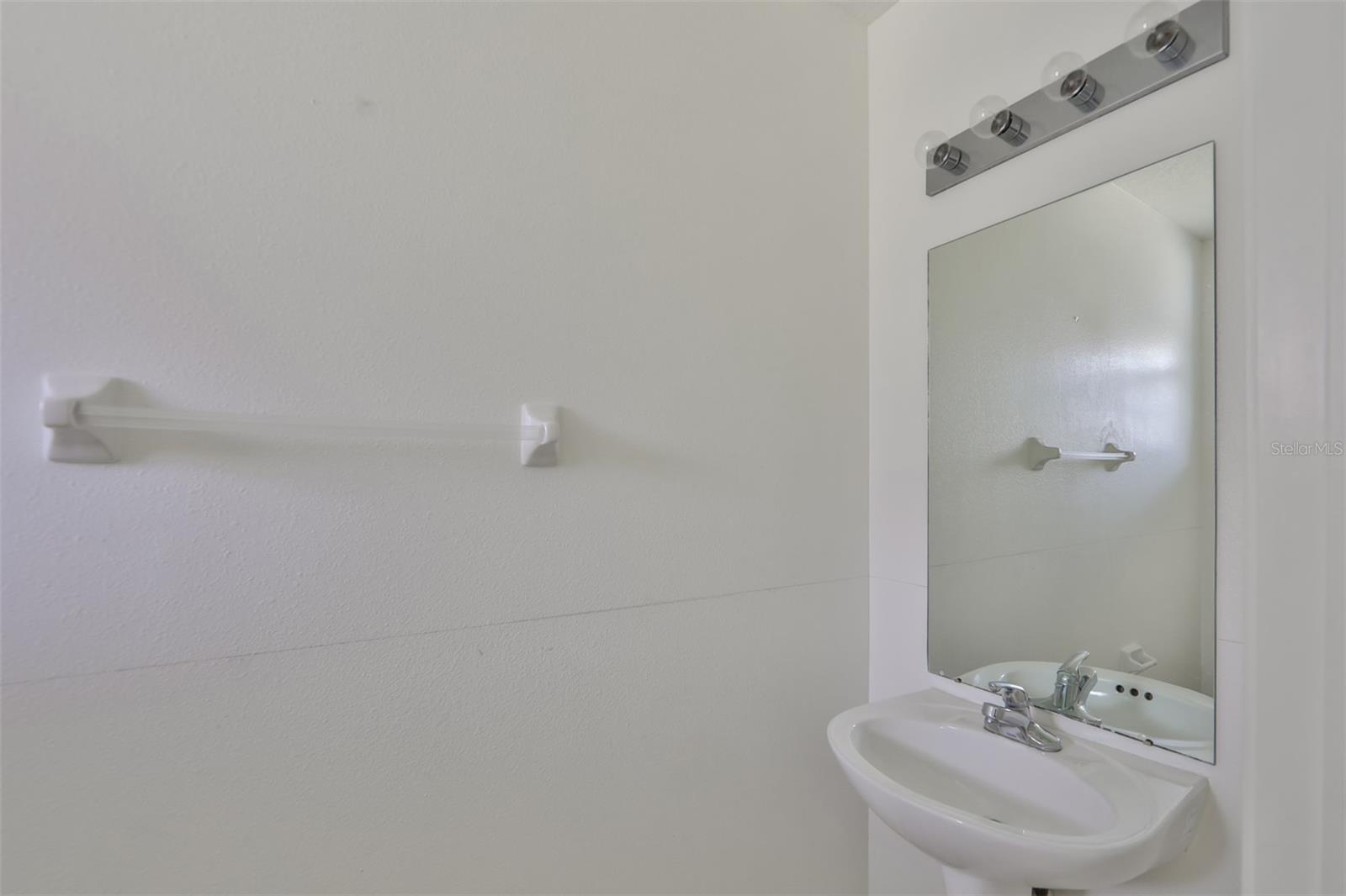 Image 11 of 35 For 9815 Carlsdale Drive