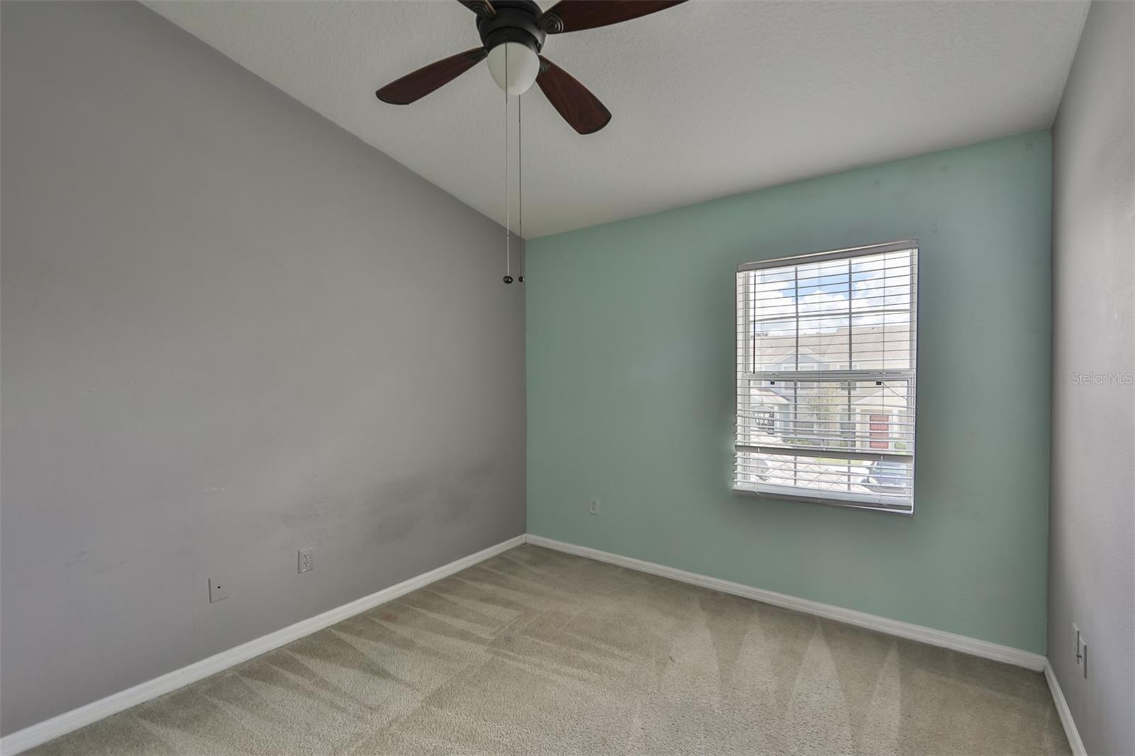 Image 23 of 35 For 9815 Carlsdale Drive