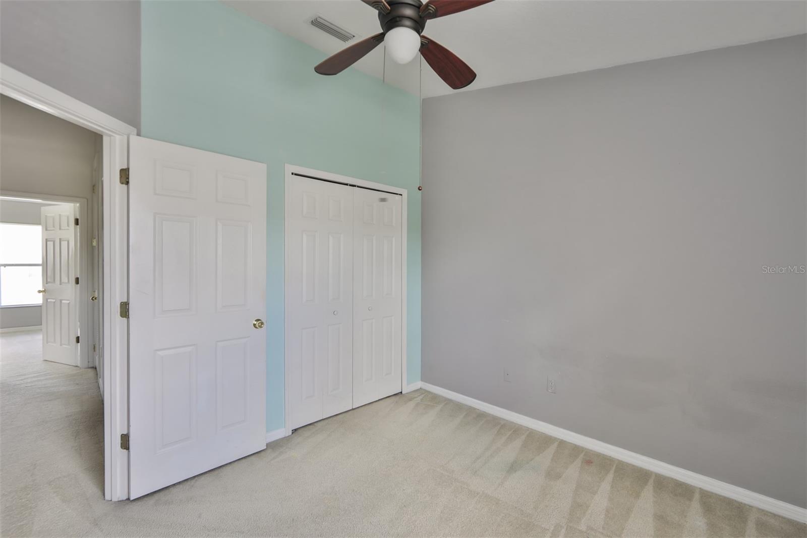 Image 25 of 35 For 9815 Carlsdale Drive
