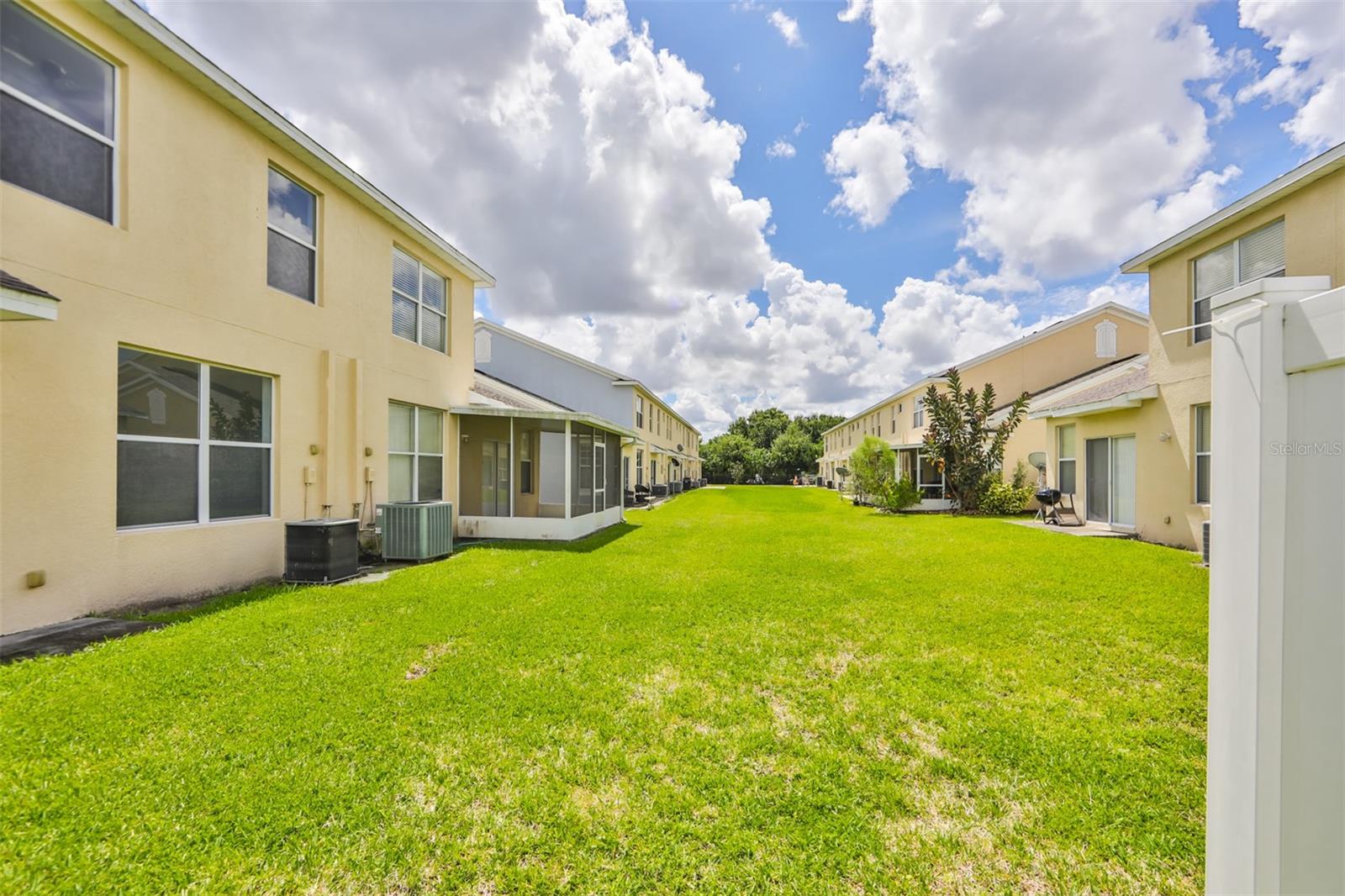 Image 4 of 35 For 9815 Carlsdale Drive