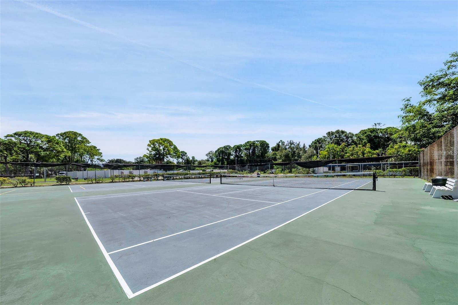 Image 40 of 44 For 5623 80th Street N 506