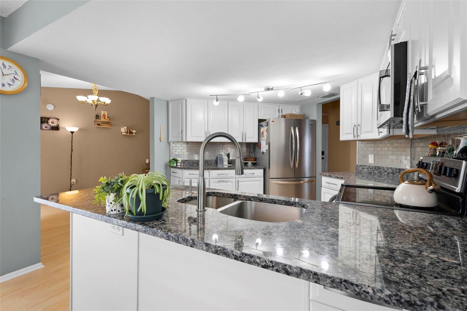 Image 26 of 51 For 11232 Topaz Street