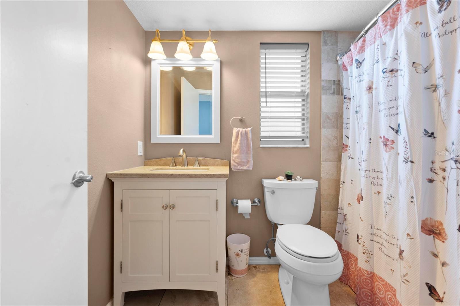 Image 36 of 51 For 11232 Topaz Street