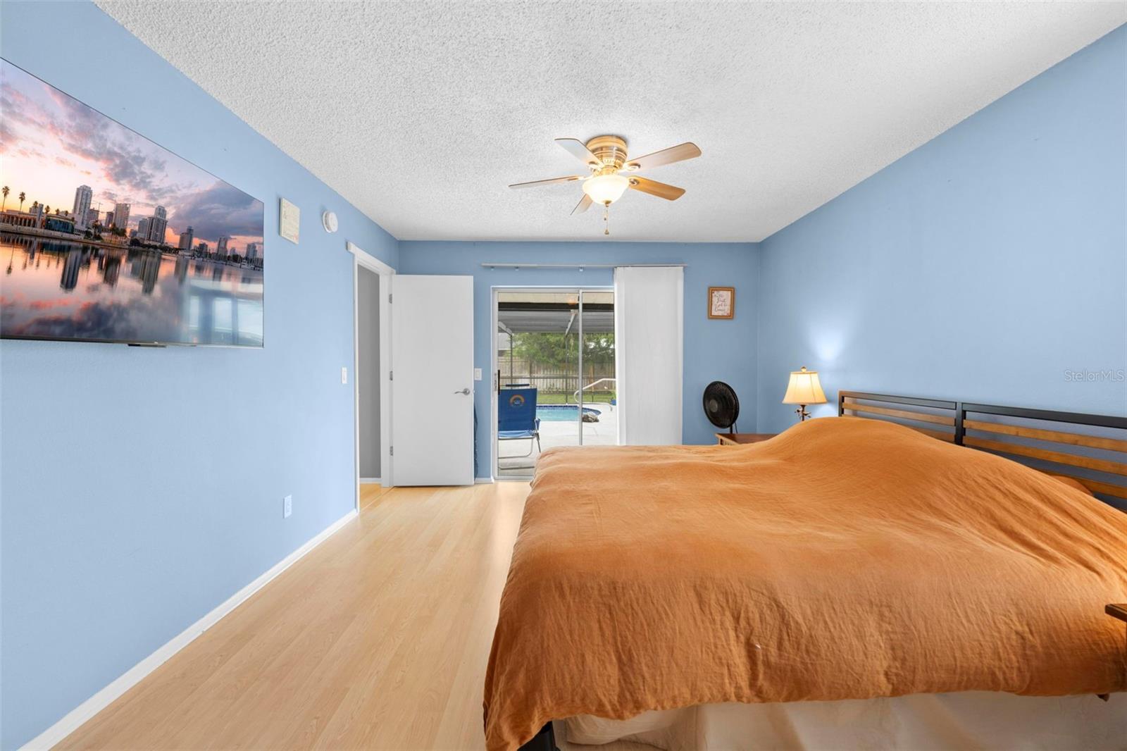 Image 37 of 51 For 11232 Topaz Street